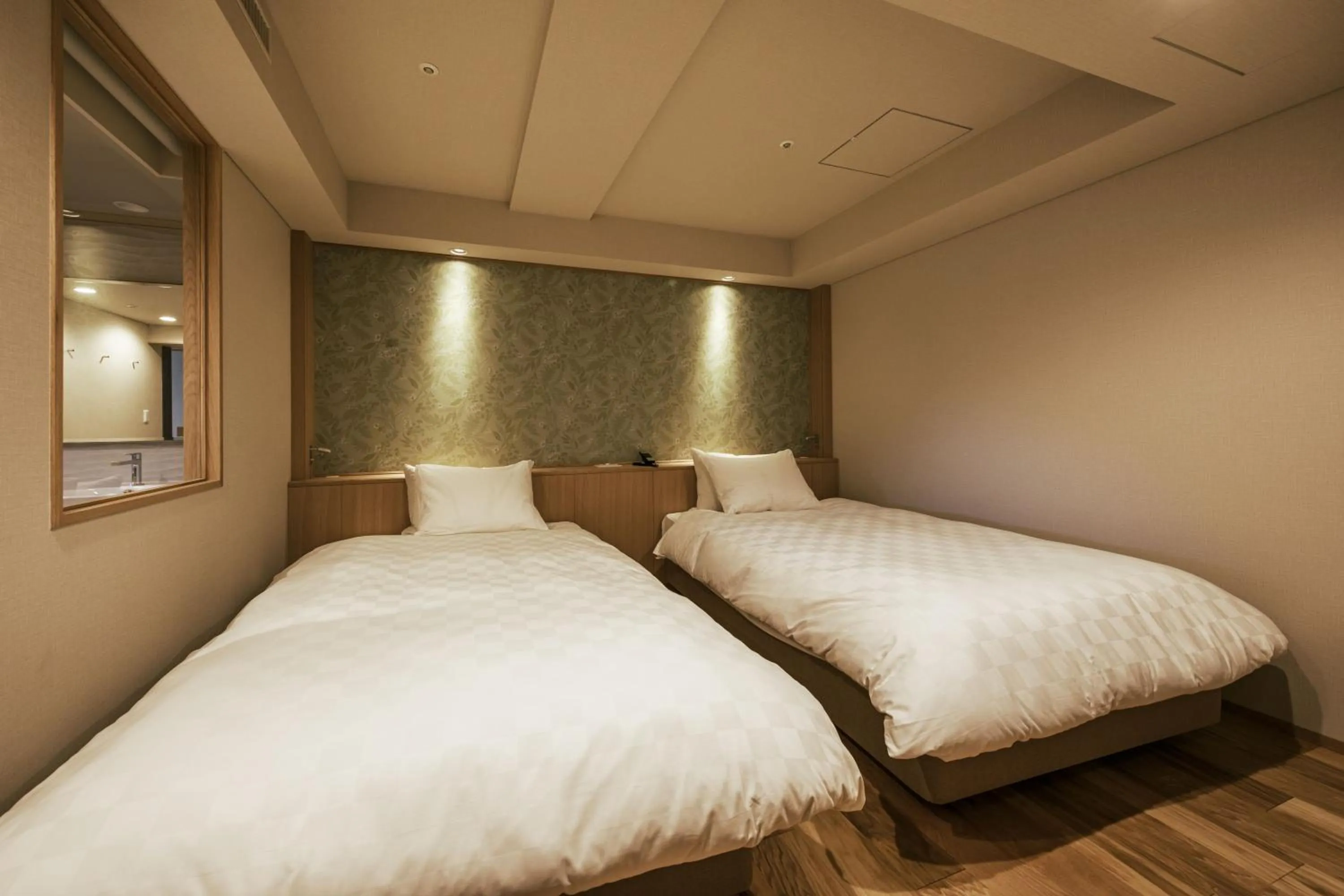 Bedroom, Bed in Hotel Mahoroba