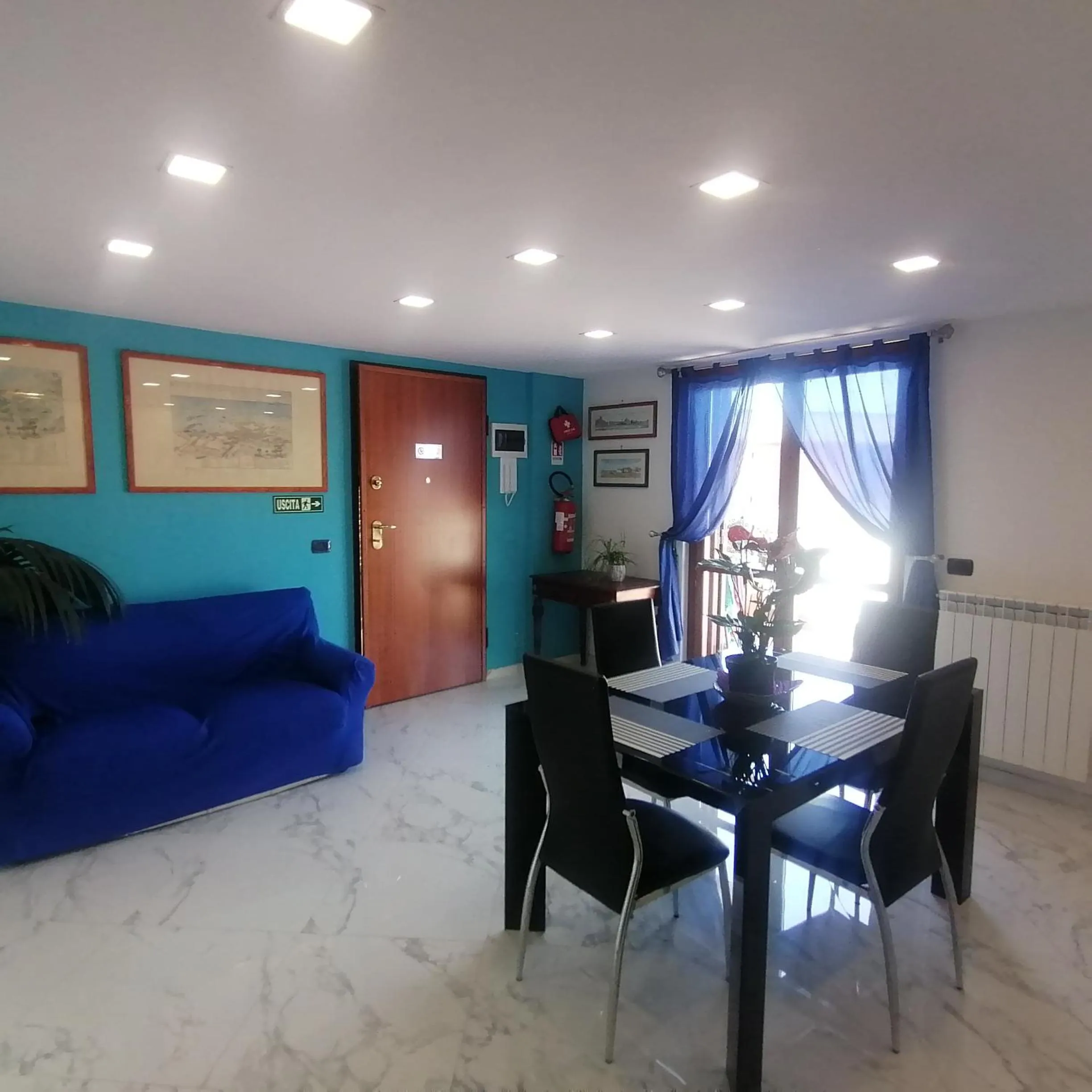 B&BYanet's Beautiful House