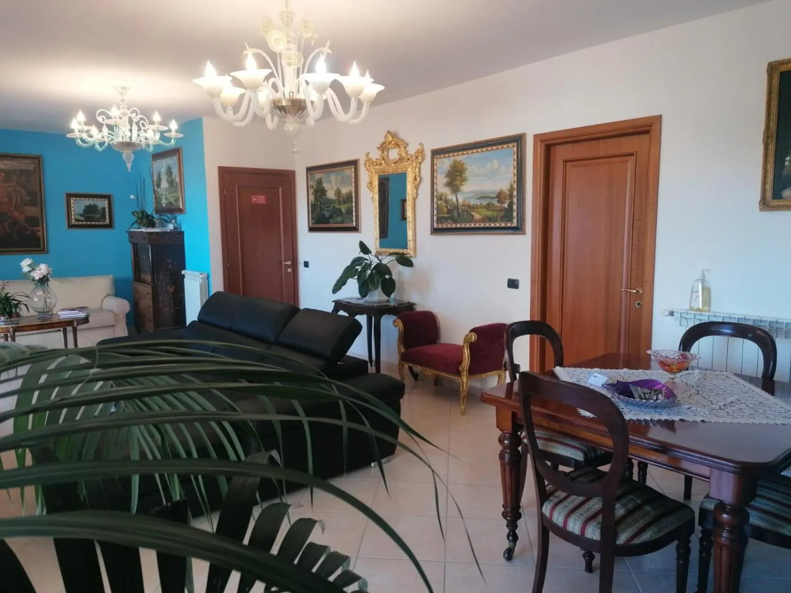 Living room in B&BYanet's Beautiful House