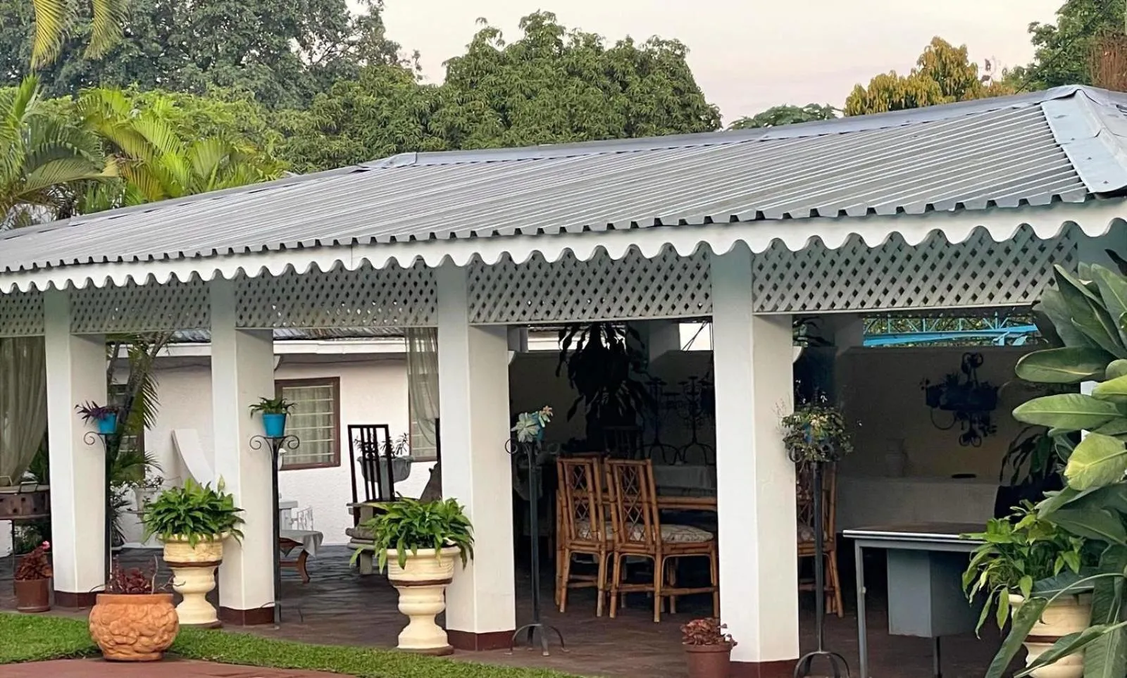 Dining area in Copperbelt Executive Accommodation Ndola, Zambia