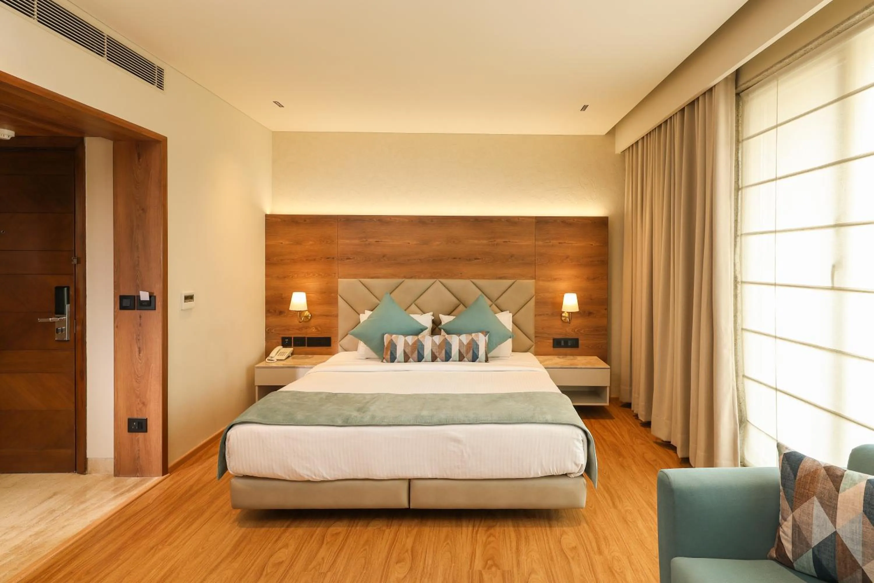 Bed in Indus Biznotel