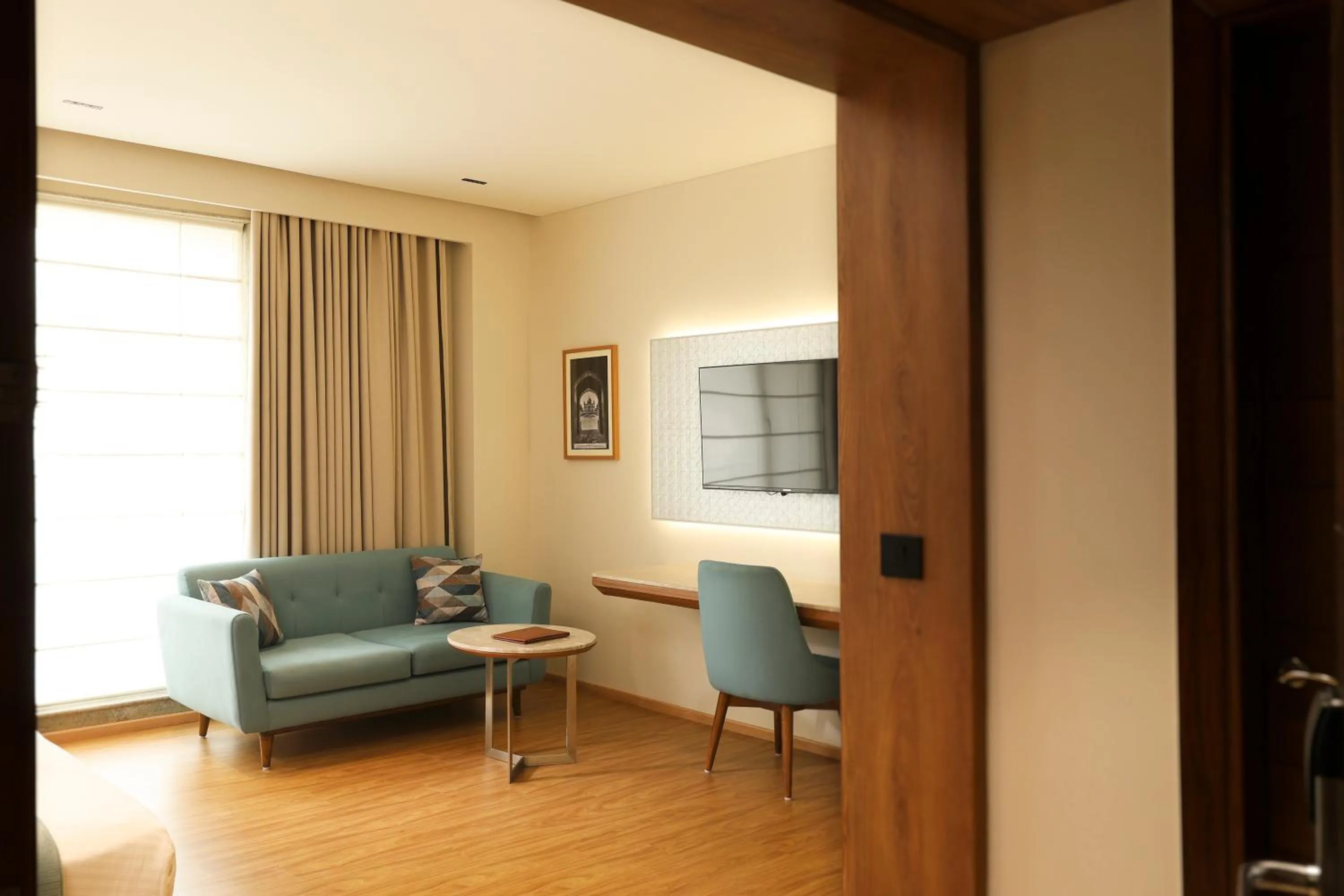 Seating area in Indus Biznotel