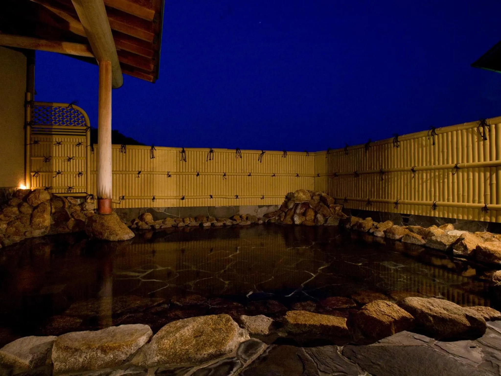 Open Air Bath in Sansuien