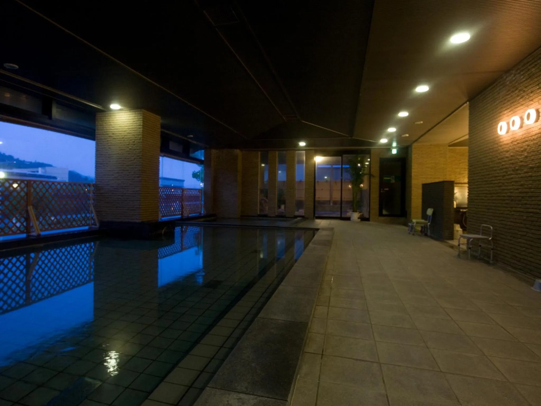 Public Bath in Sansuien