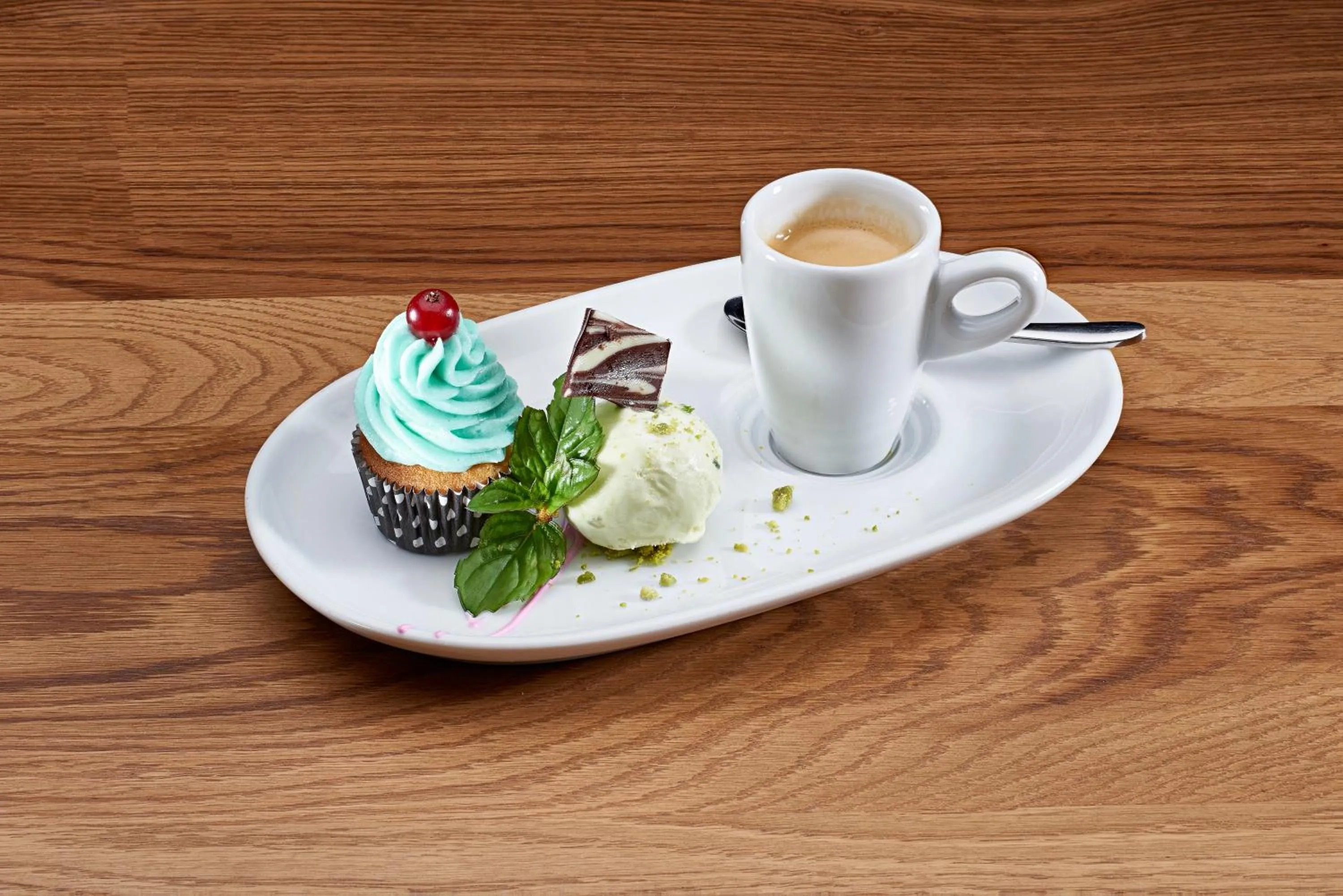 Dinner in Aspen Alpine Lifestyle Hotel