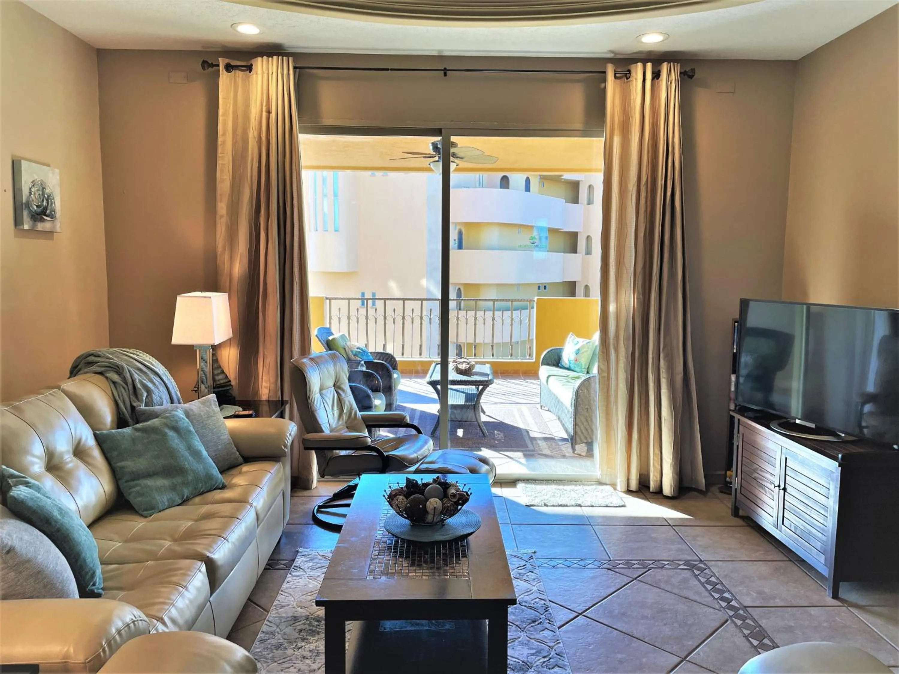 Living room in Bella Sirena 601-D