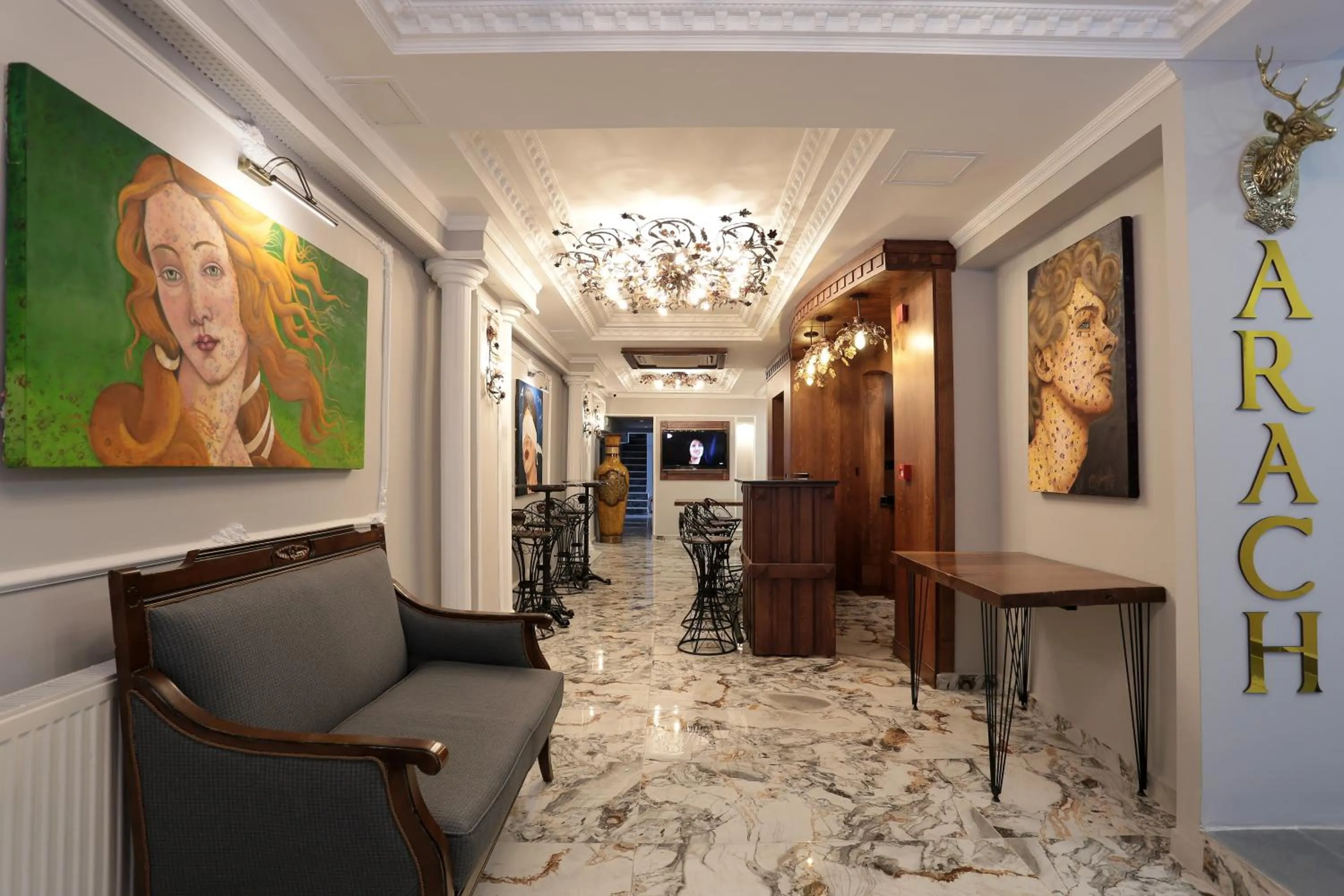 Lobby or reception in Arach Hotel Harbiye