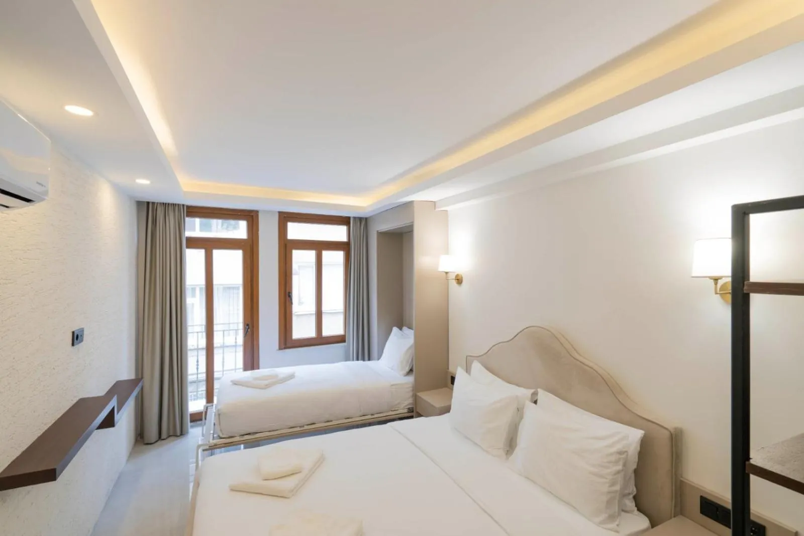 Bed in Arach Hotel Harbiye