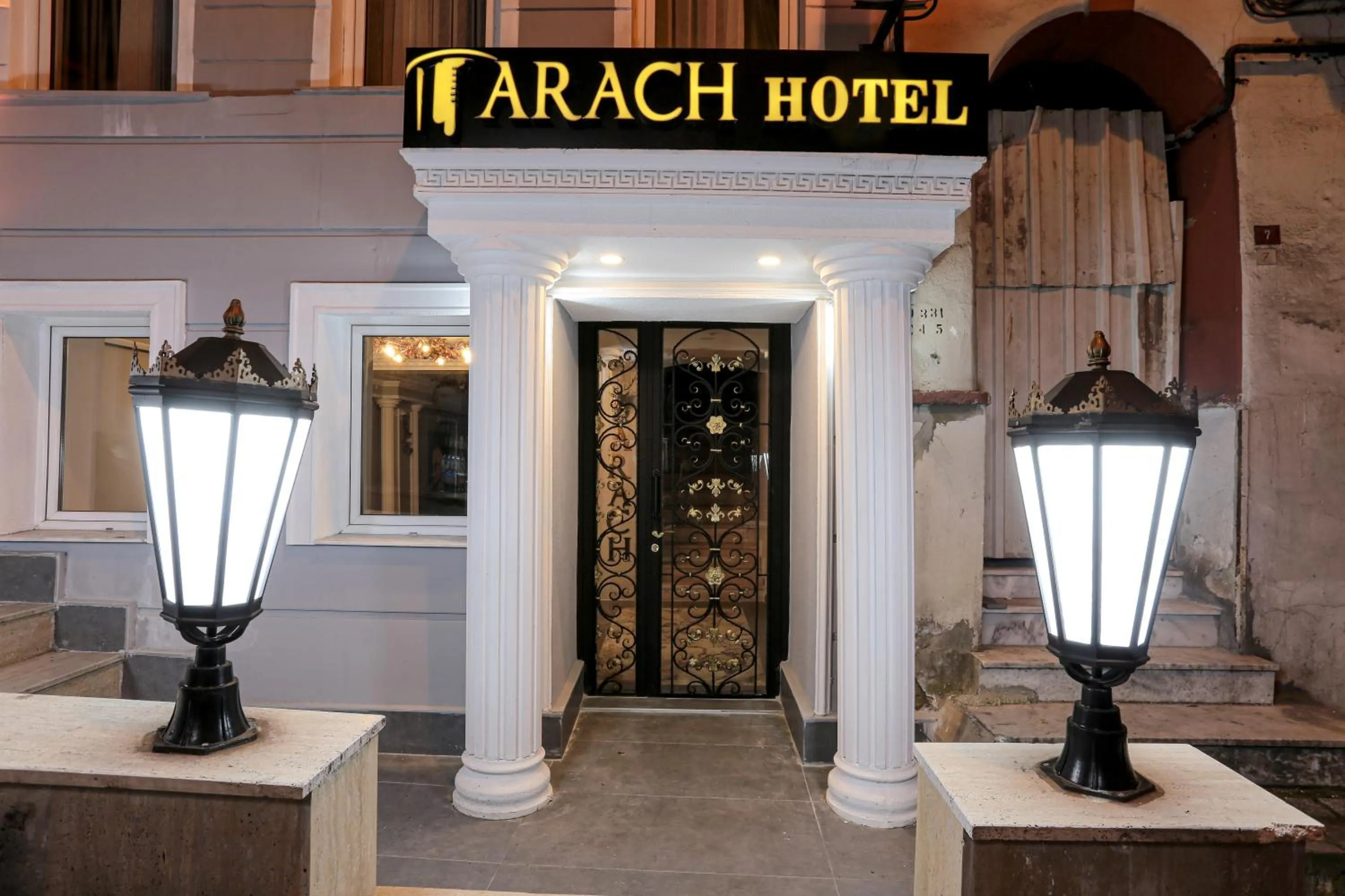 Facade/entrance in Arach Hotel Harbiye