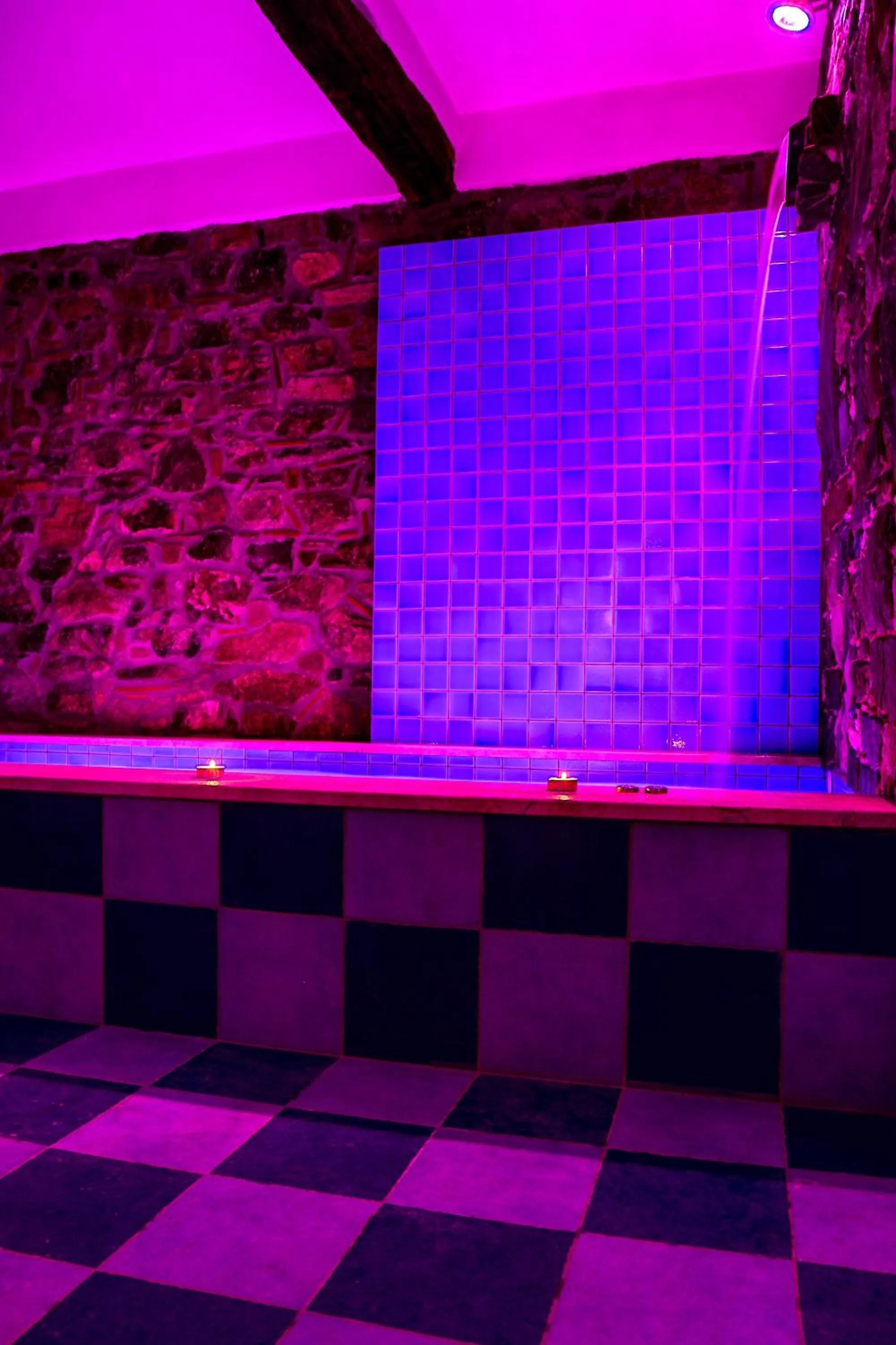 Swimming pool in L' Aia Resort