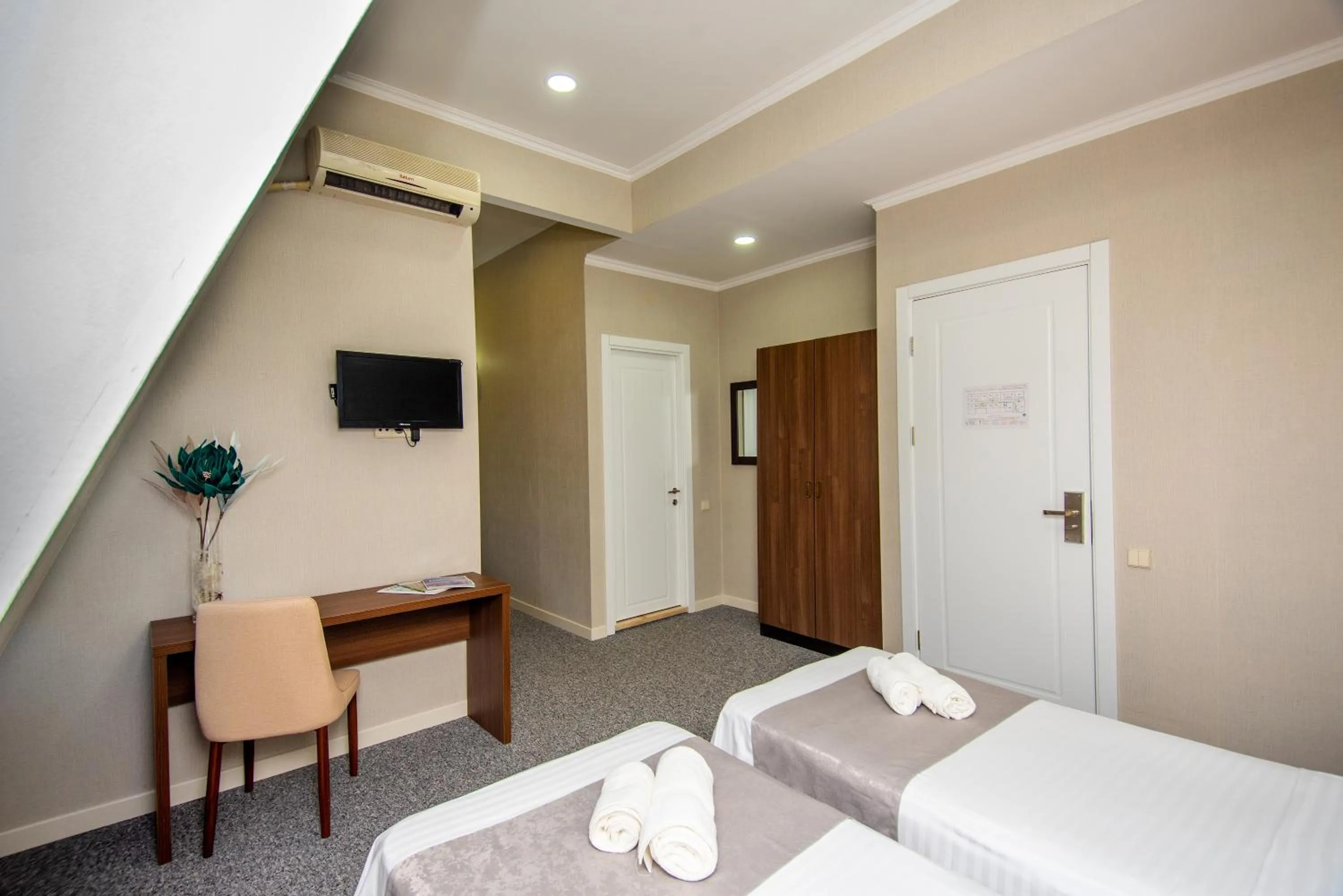 TV and multimedia, Bed in Margi Boutique Hotel by DNT Group