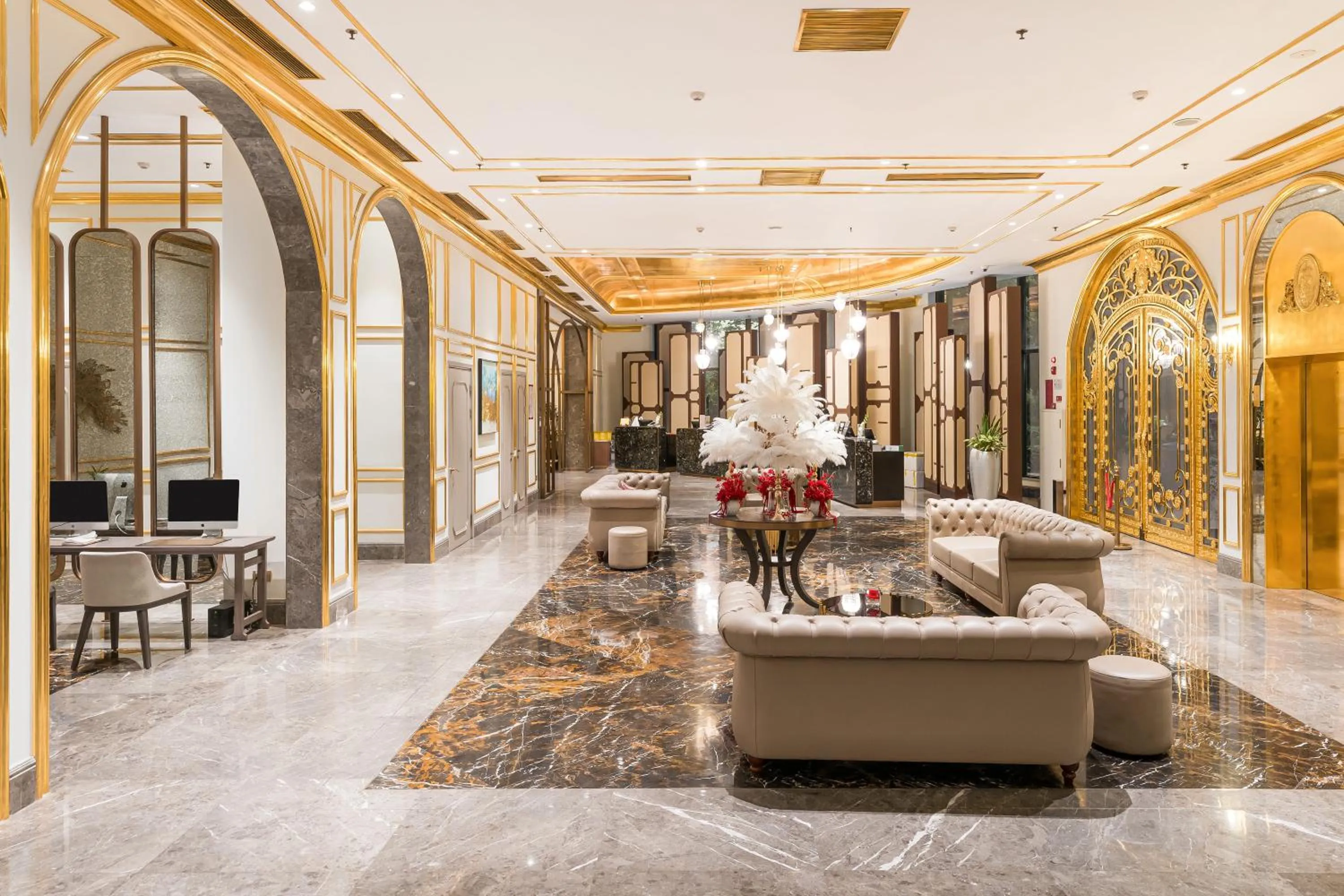 Lobby or reception in Dolce by Wyndham Hanoi Golden Lake