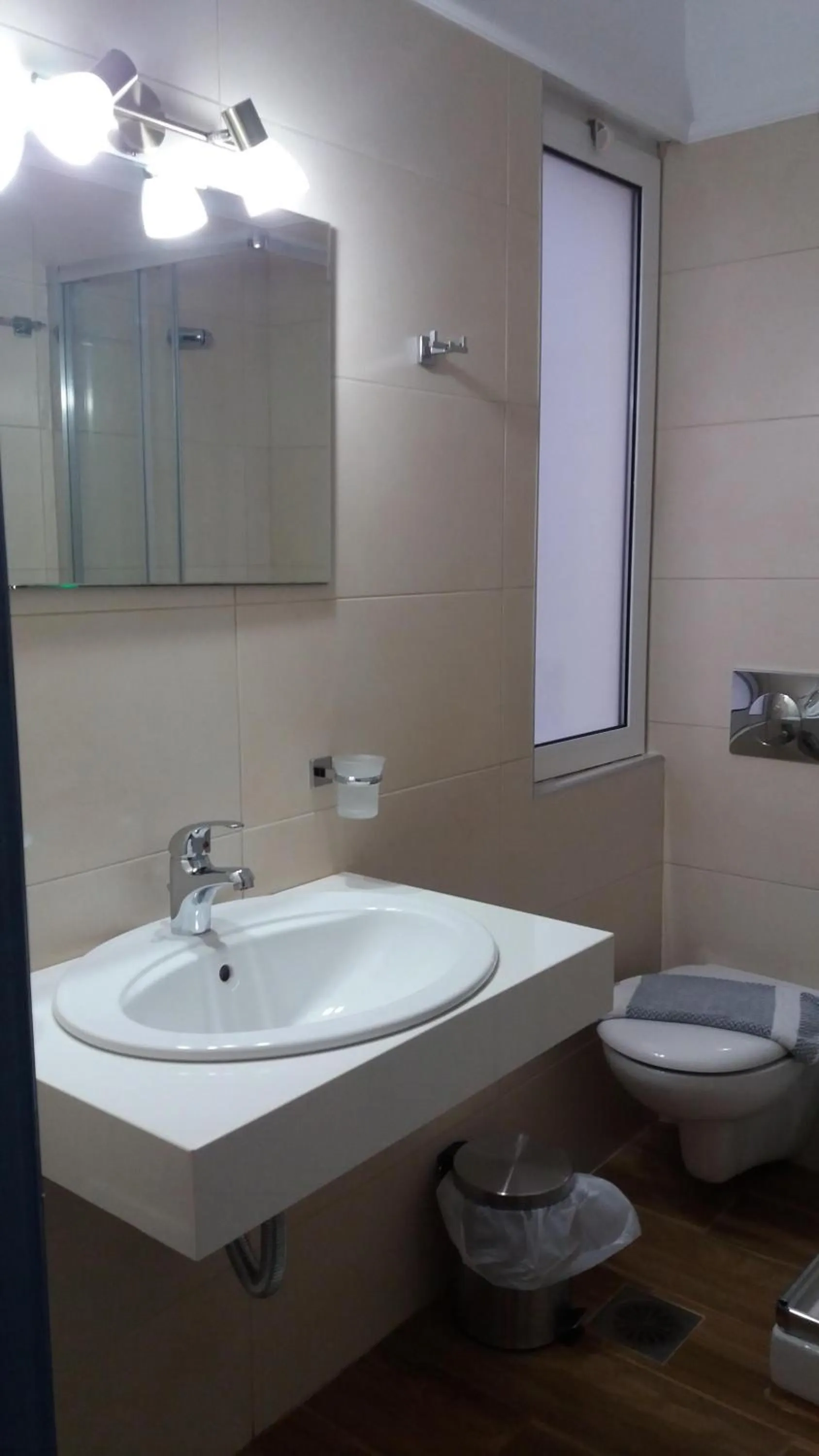 Bathroom in River Side