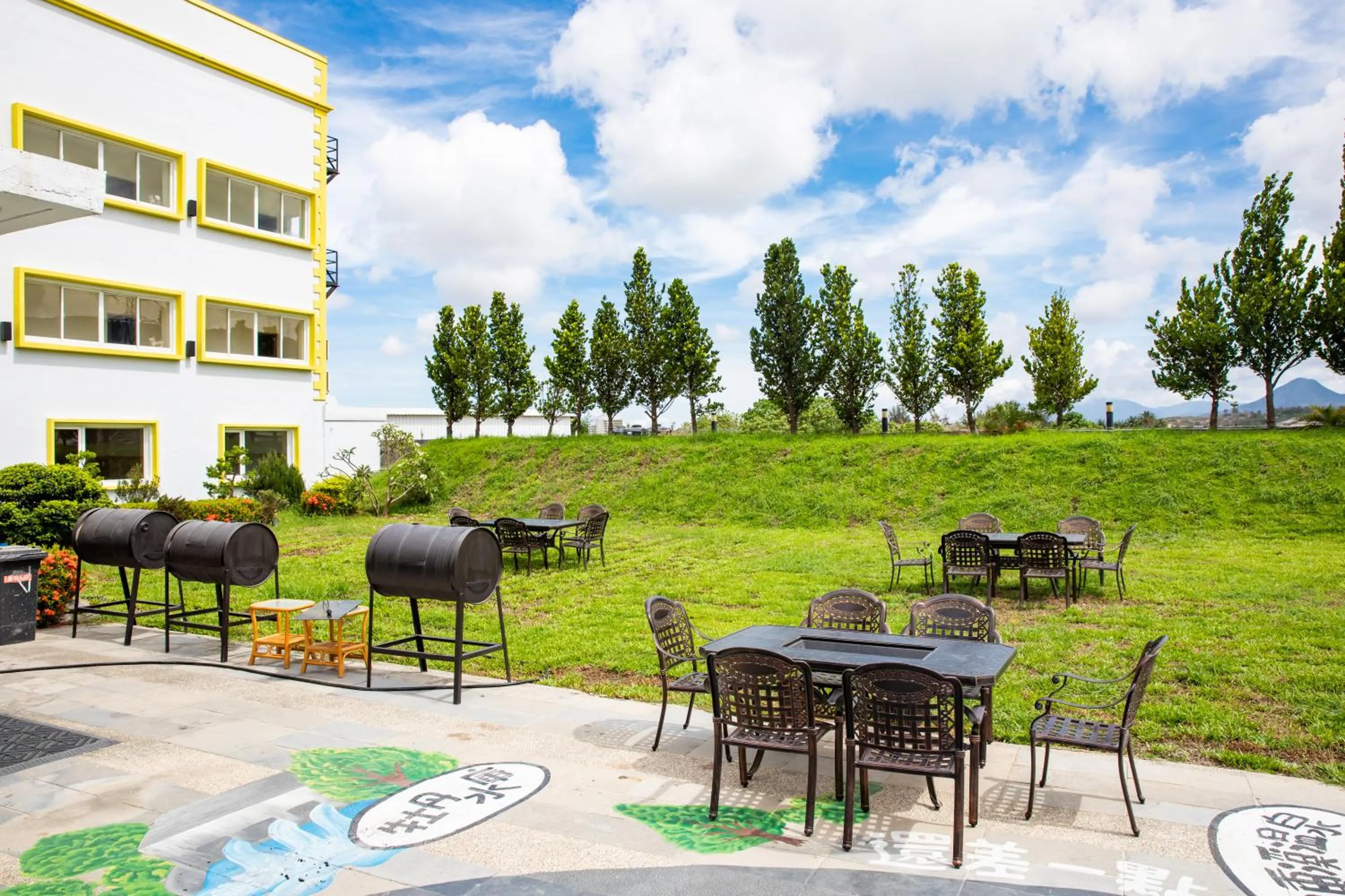 Patio in Lovestar Lakeside Hotel - Starlight Building