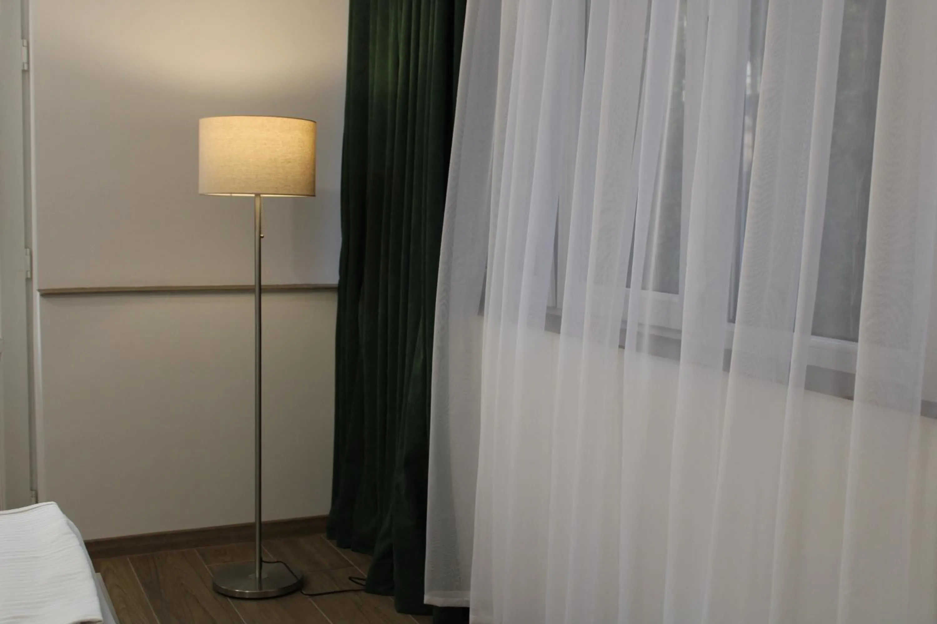 Photo of the whole room, Bed in JR's House