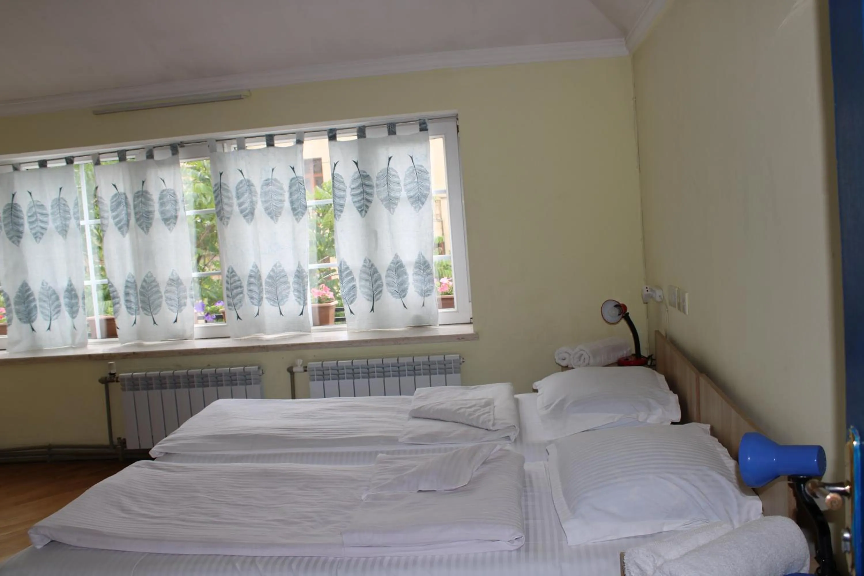 Bedroom, Bed in JR's House