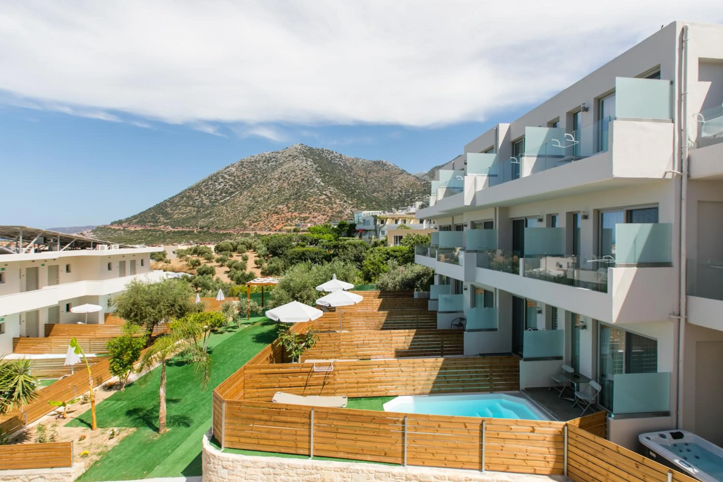 Property building in Resol Hotel