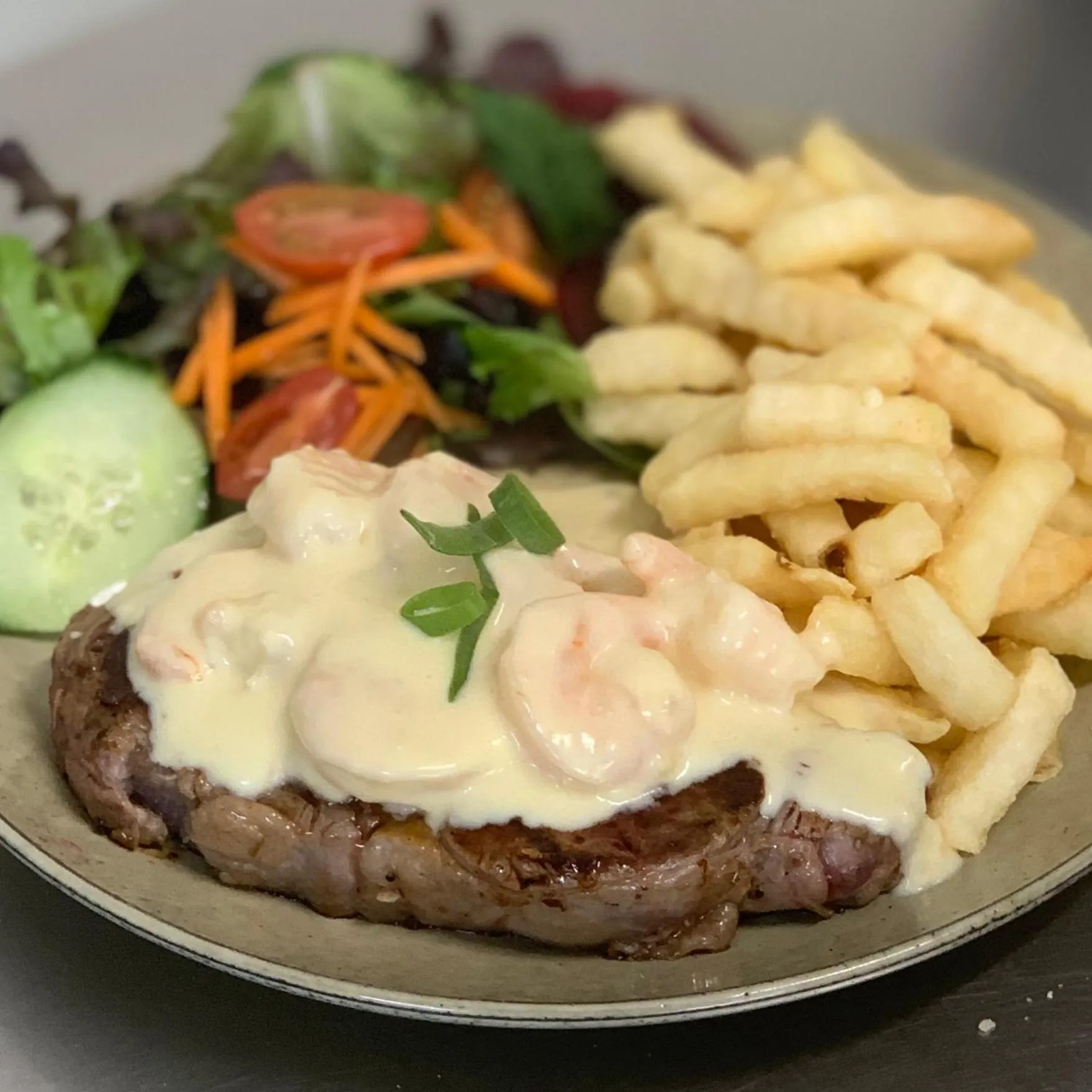 Food in Donnybrook Hotel WA