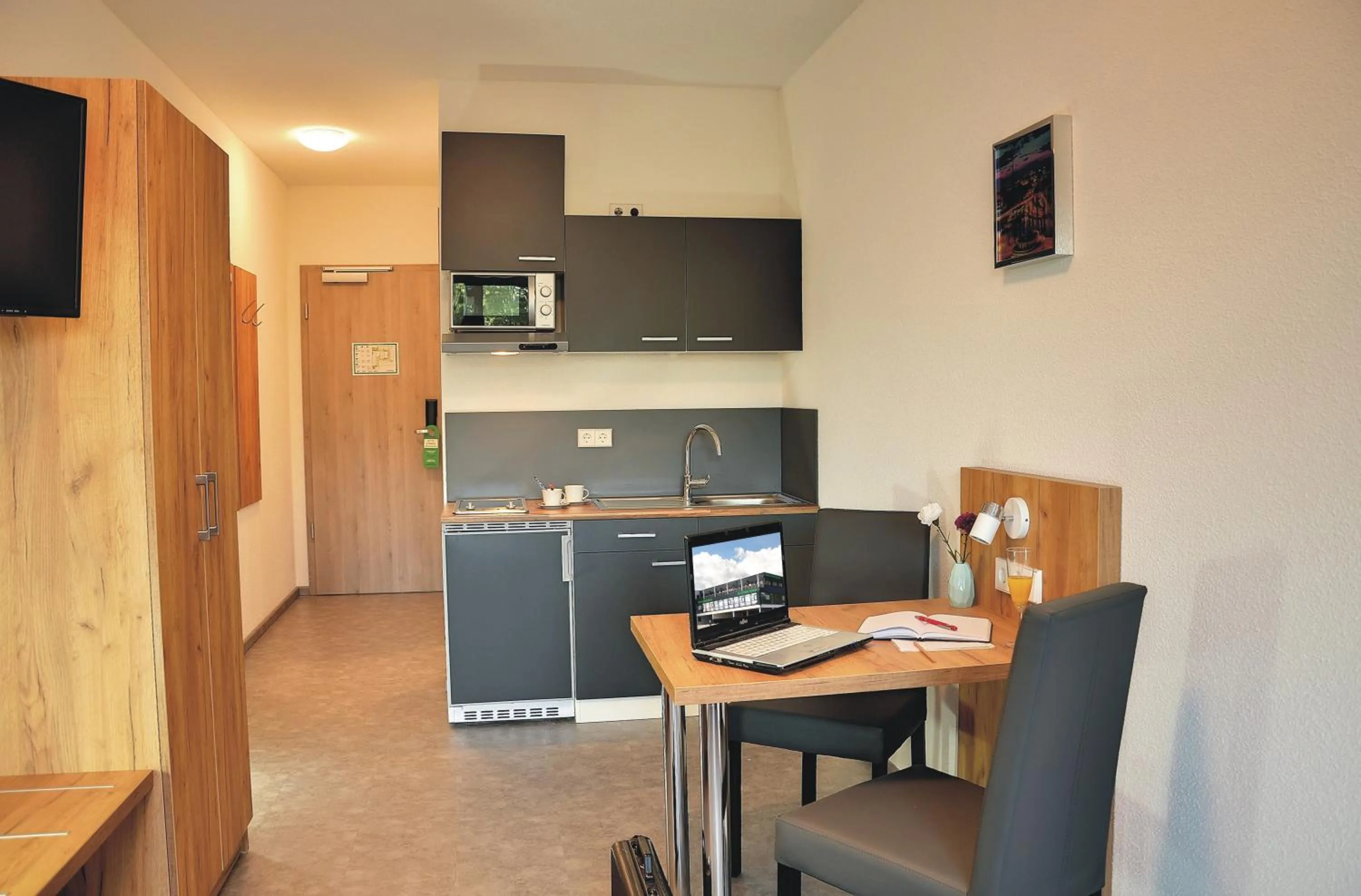 Photo of the whole room in Motel am Fürfelder Schloss