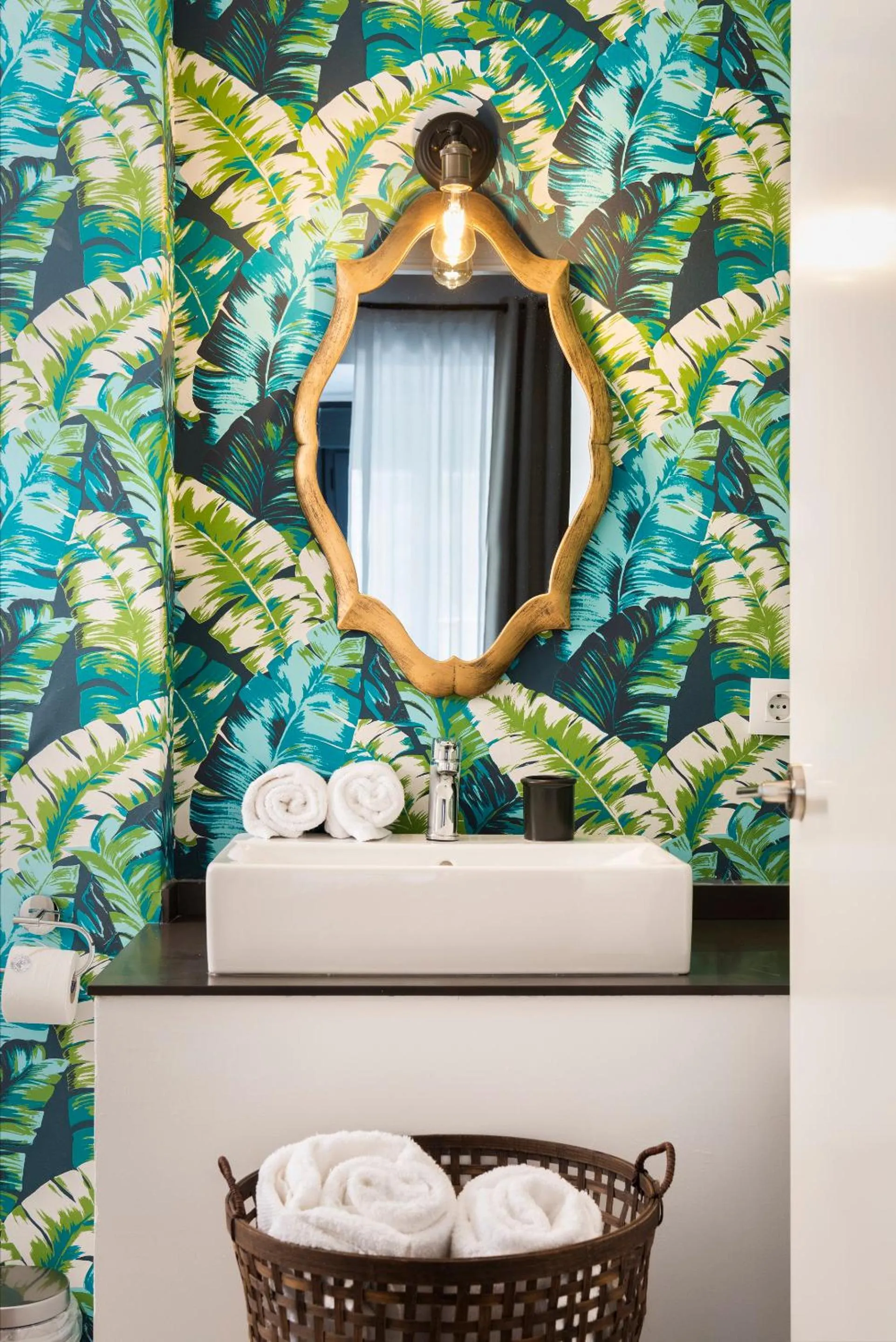 Bathroom in Casa Triana 1888 Suites by Época