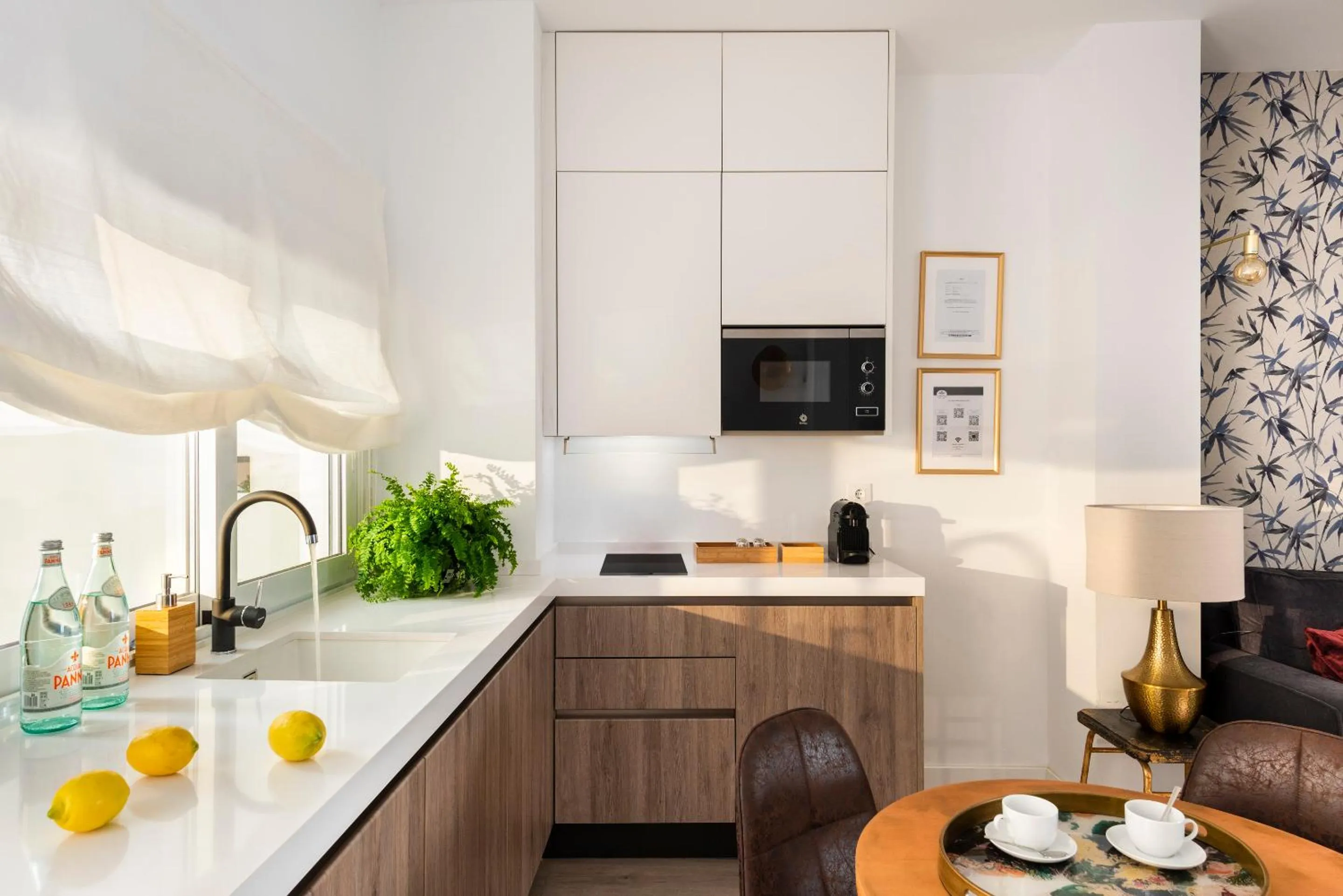 Coffee/tea facilities in Casa Triana 1888 Suites by Época