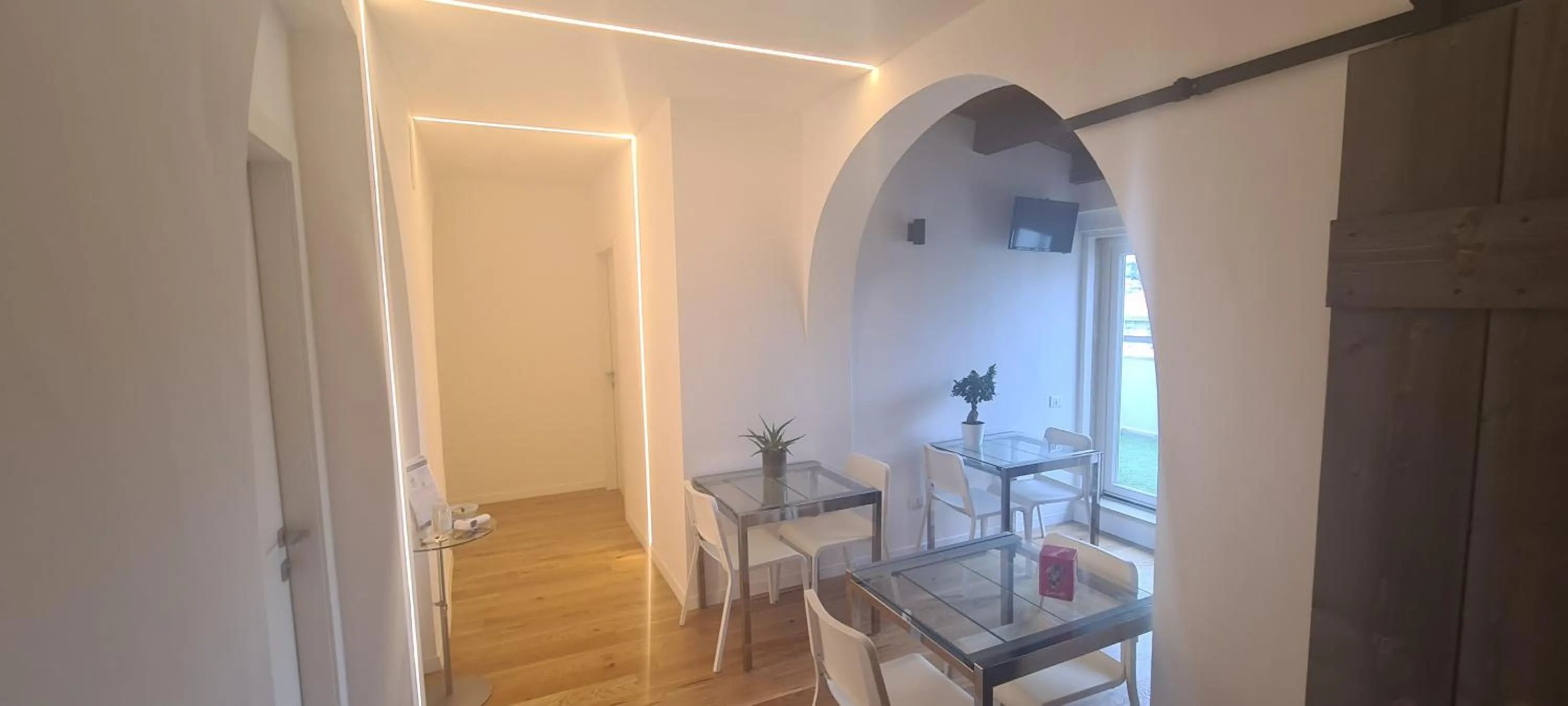 Dining area in Terrazze Caracciolo