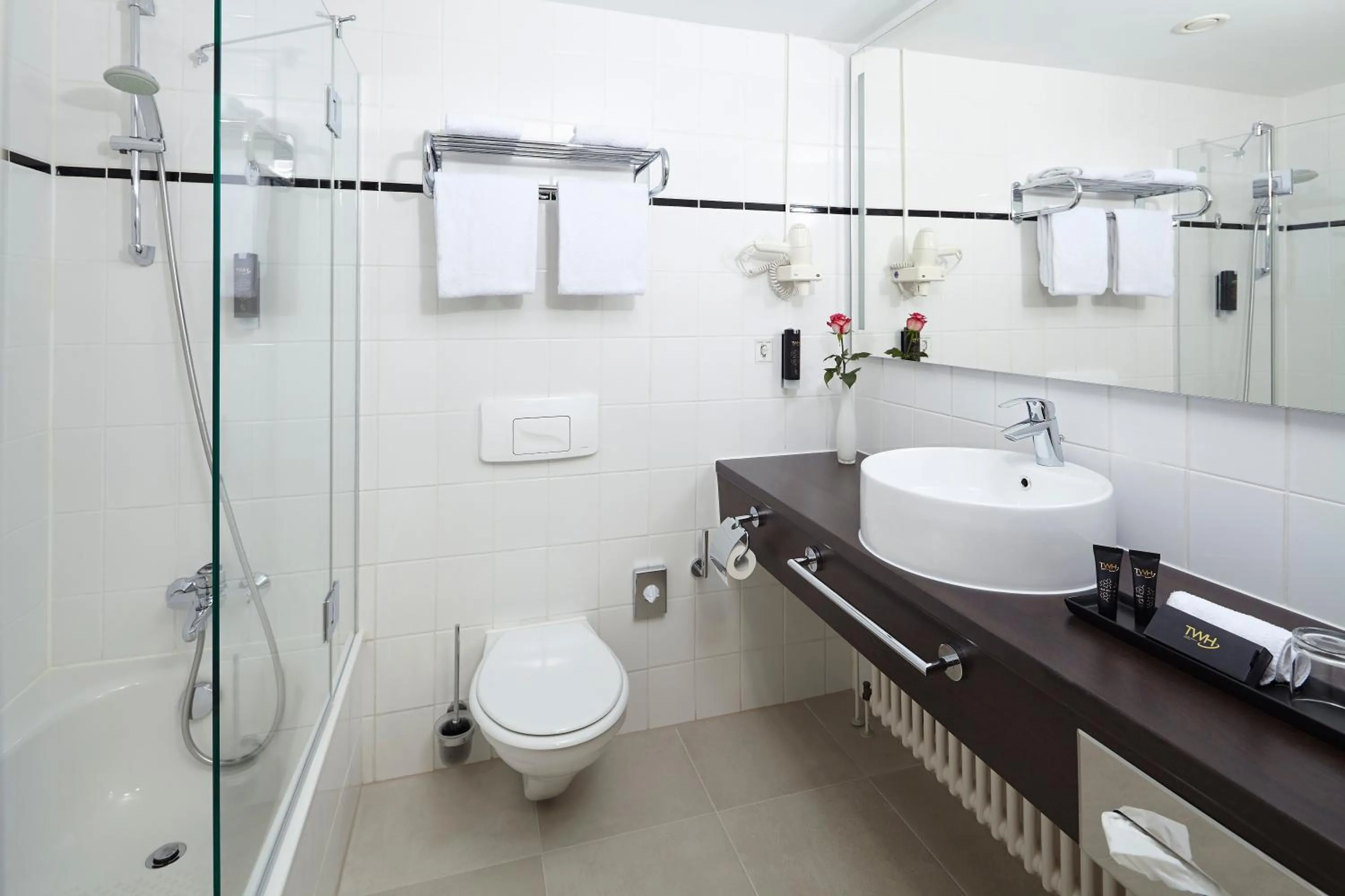 Bathroom in Trans World Hotel Kranichhöhe