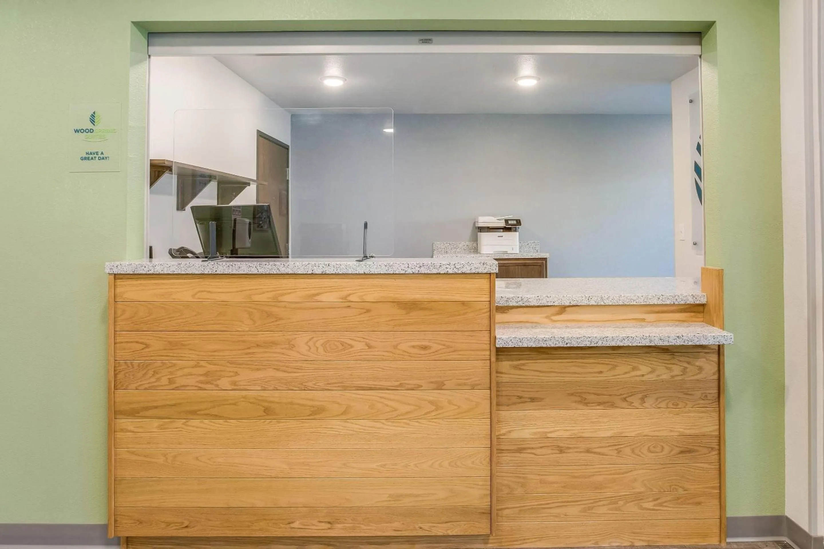 Lobby or reception in WoodSpring Suites Novi Farmington