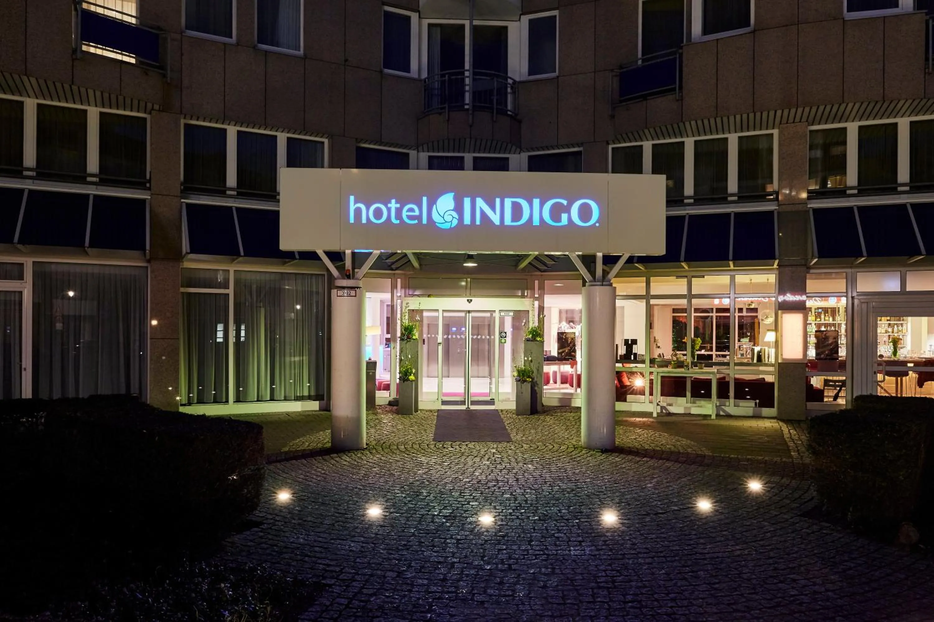 Property building in Hotel Indigo - Dusseldorf - Victoriaplatz by IHG