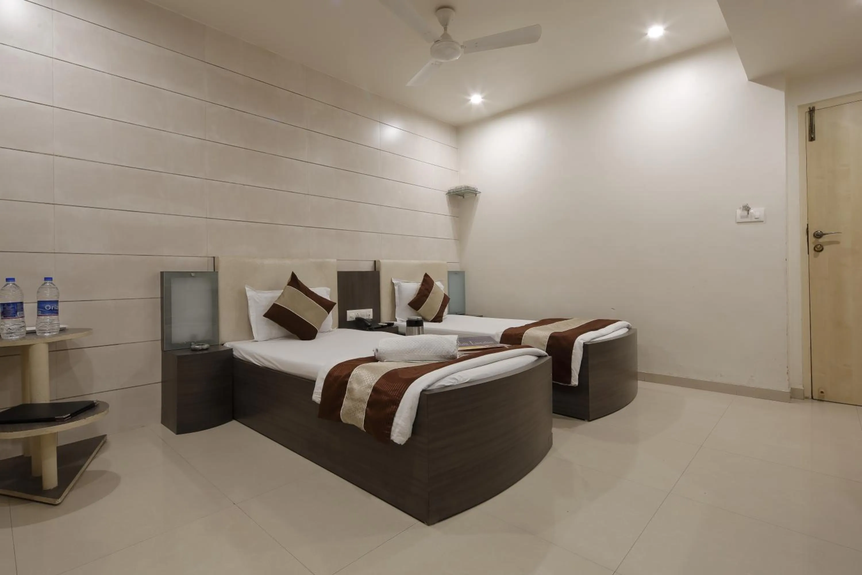 Photo of the whole room, Bed in Hotel Volga