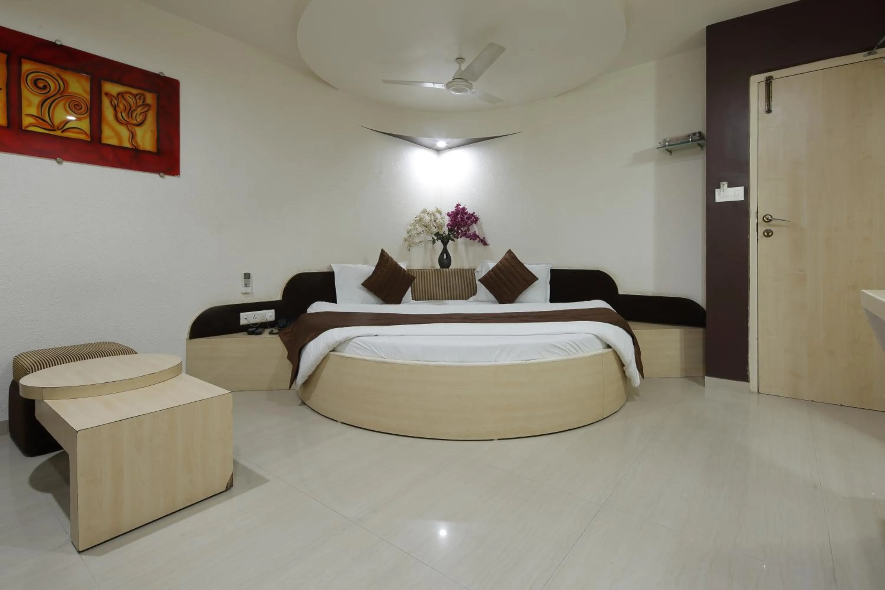 Photo of the whole room, Bed in Hotel Volga