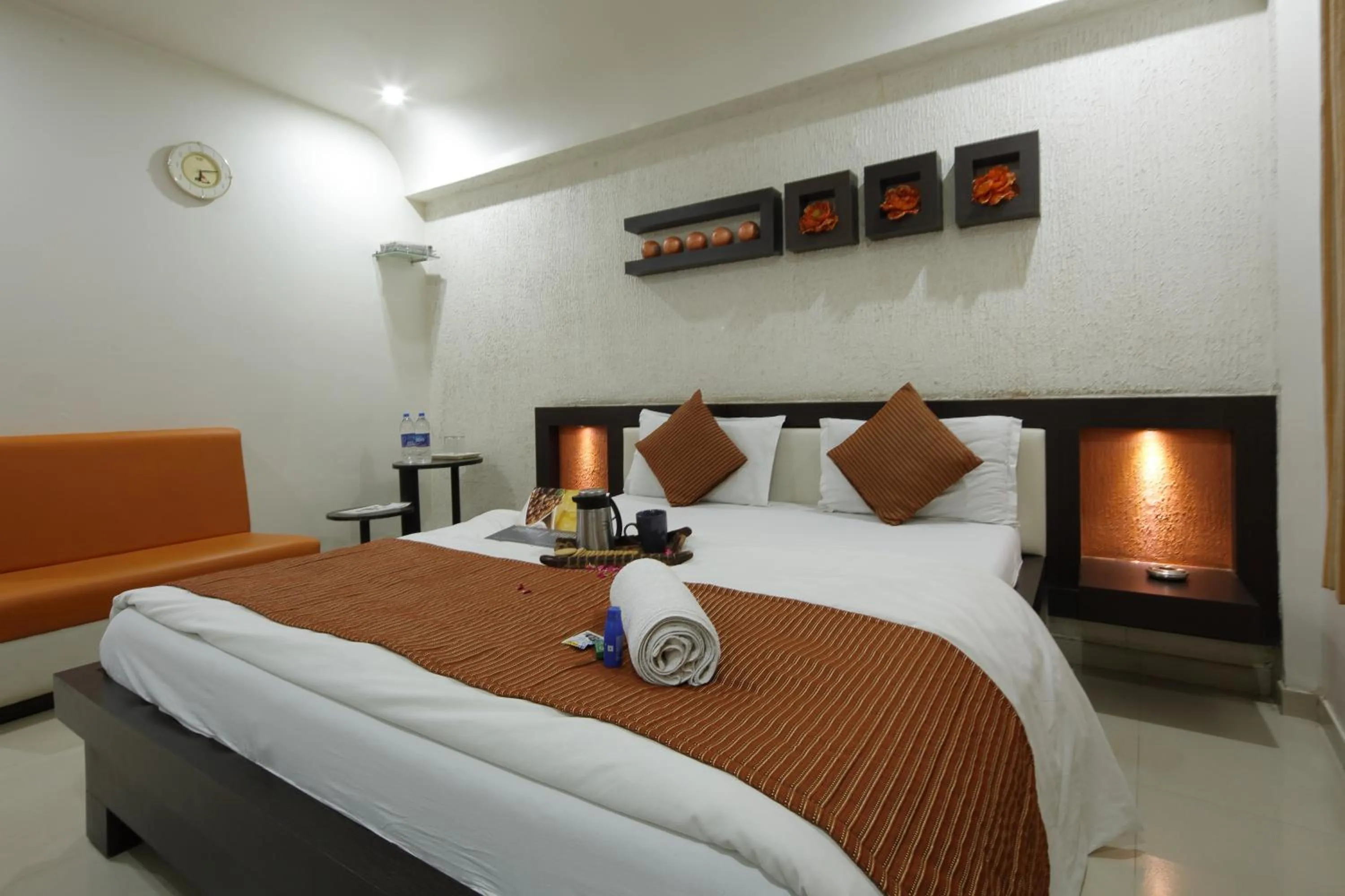 Photo of the whole room, Bed in Hotel Volga