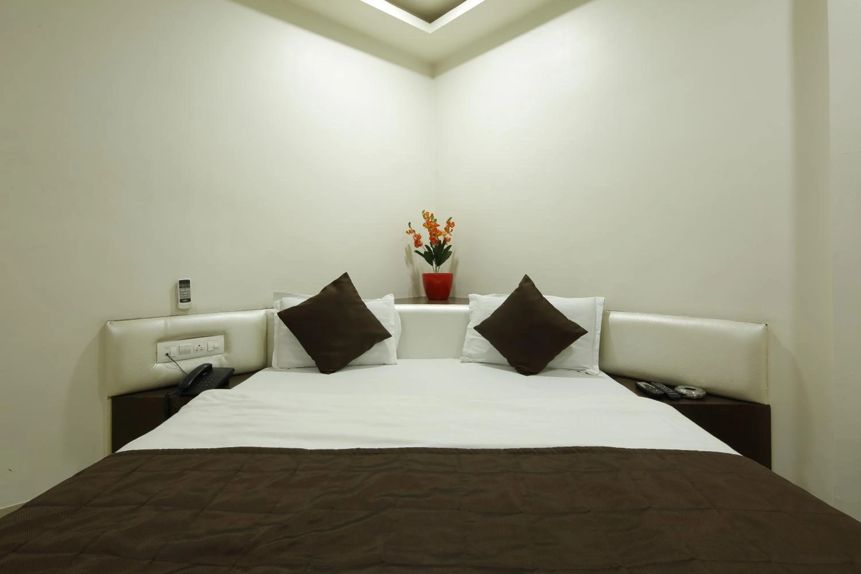 Photo of the whole room, Bed in Hotel Volga