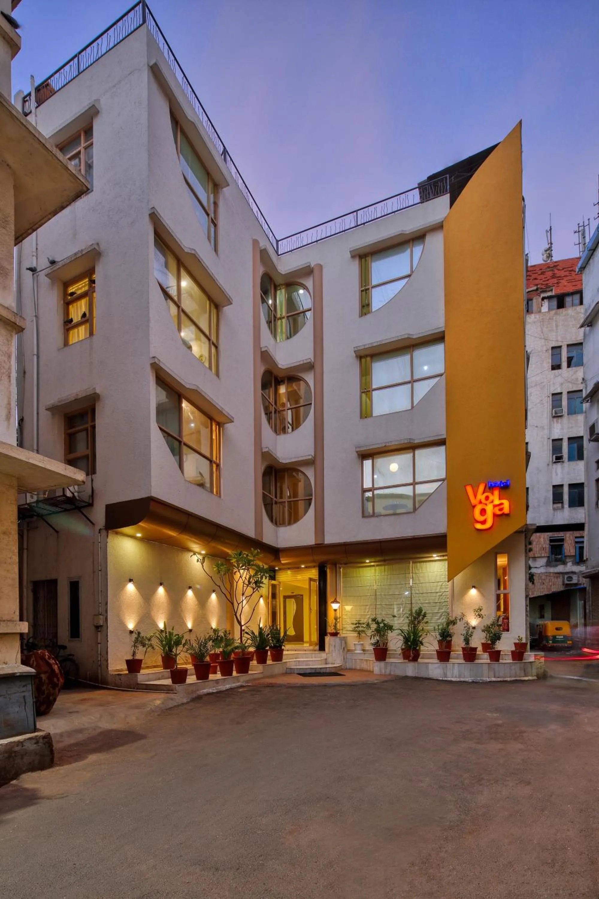 Facade/entrance in Hotel Volga