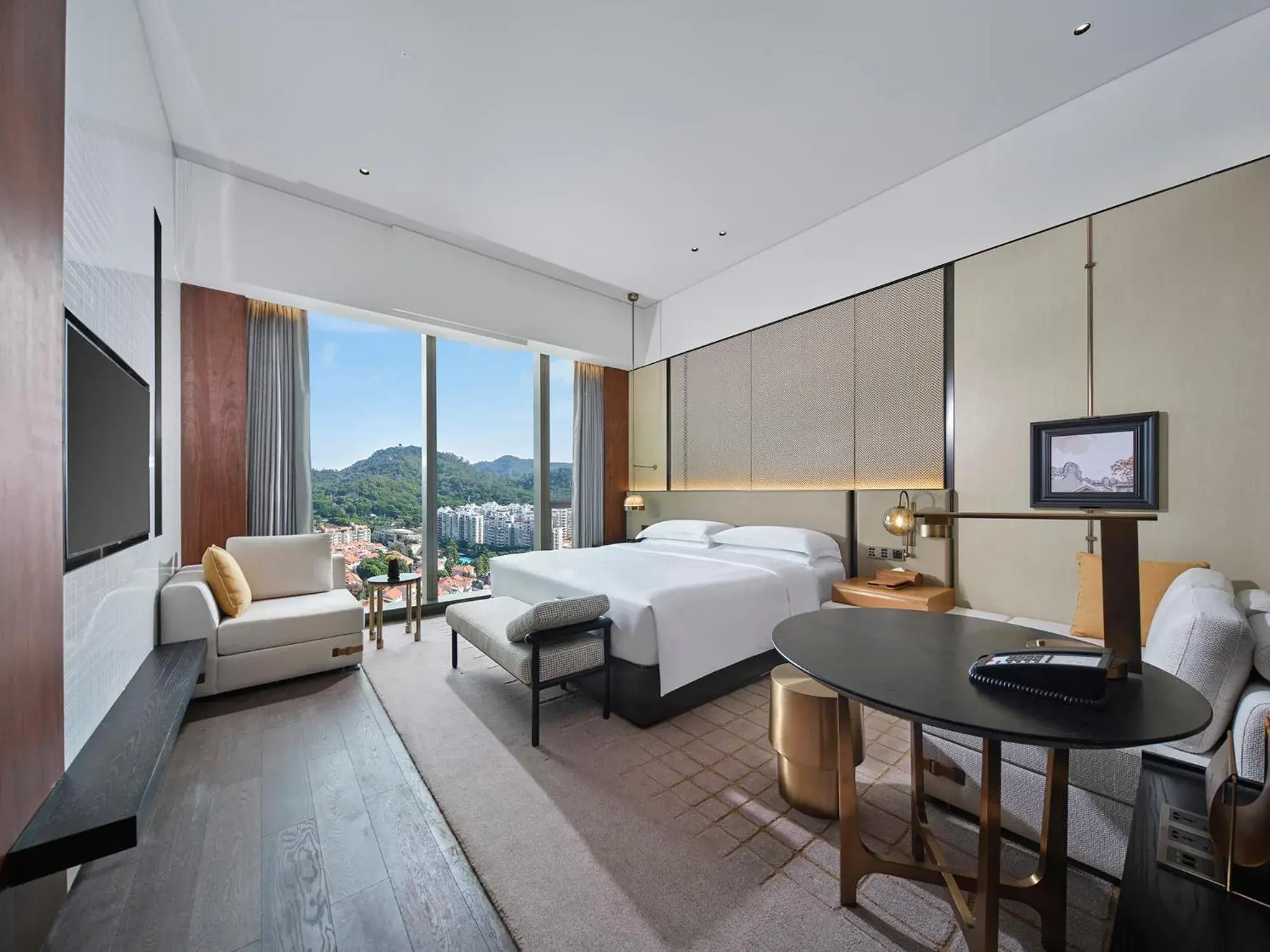 Classic King Room with City View in InterContinental Dongguan by IHG Classic King Room with City View in InterContinental Dongguan by IHG