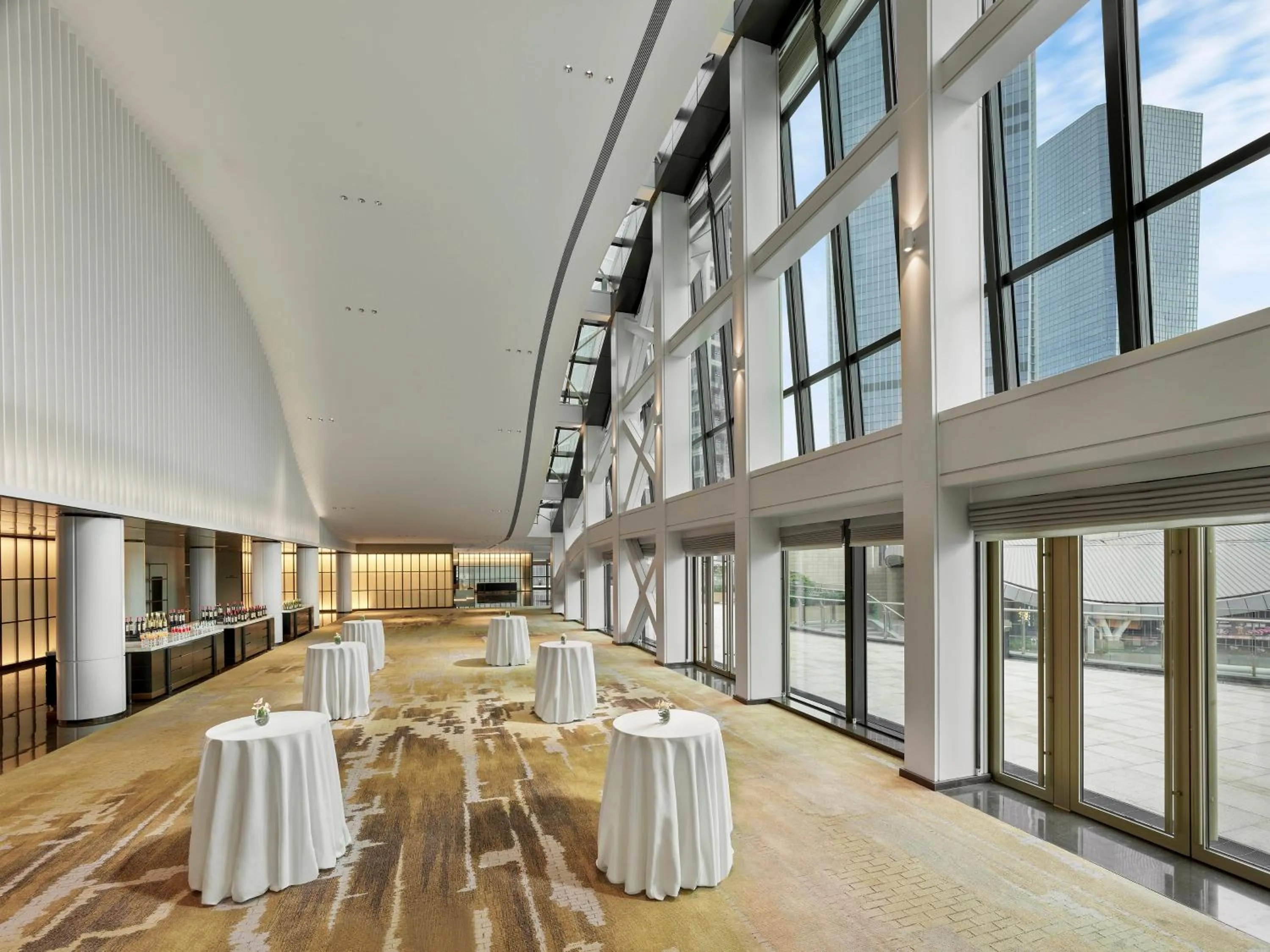 Meeting/conference room in InterContinental Dongguan by IHG