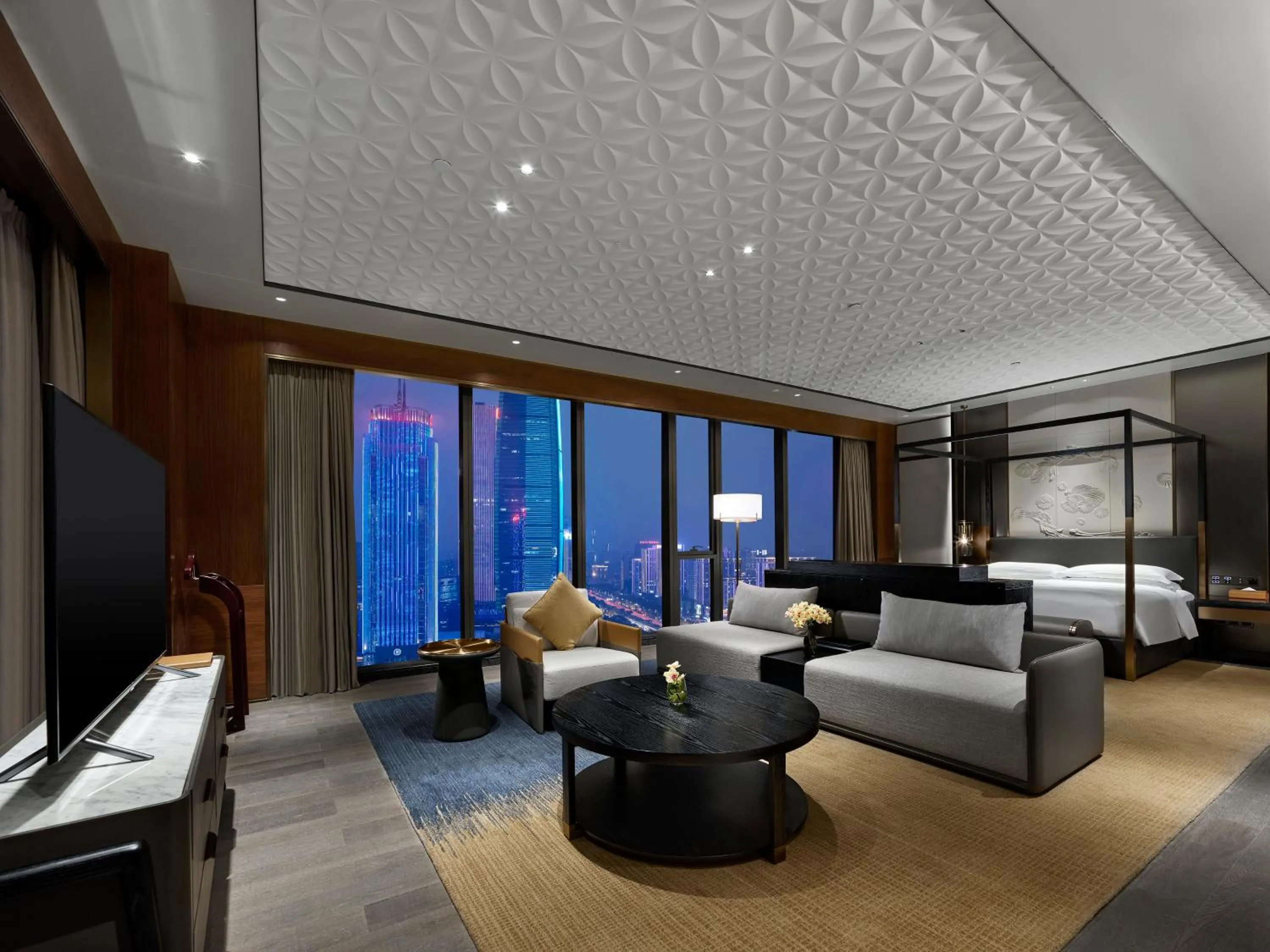 Photo of the whole room in InterContinental Dongguan by IHG