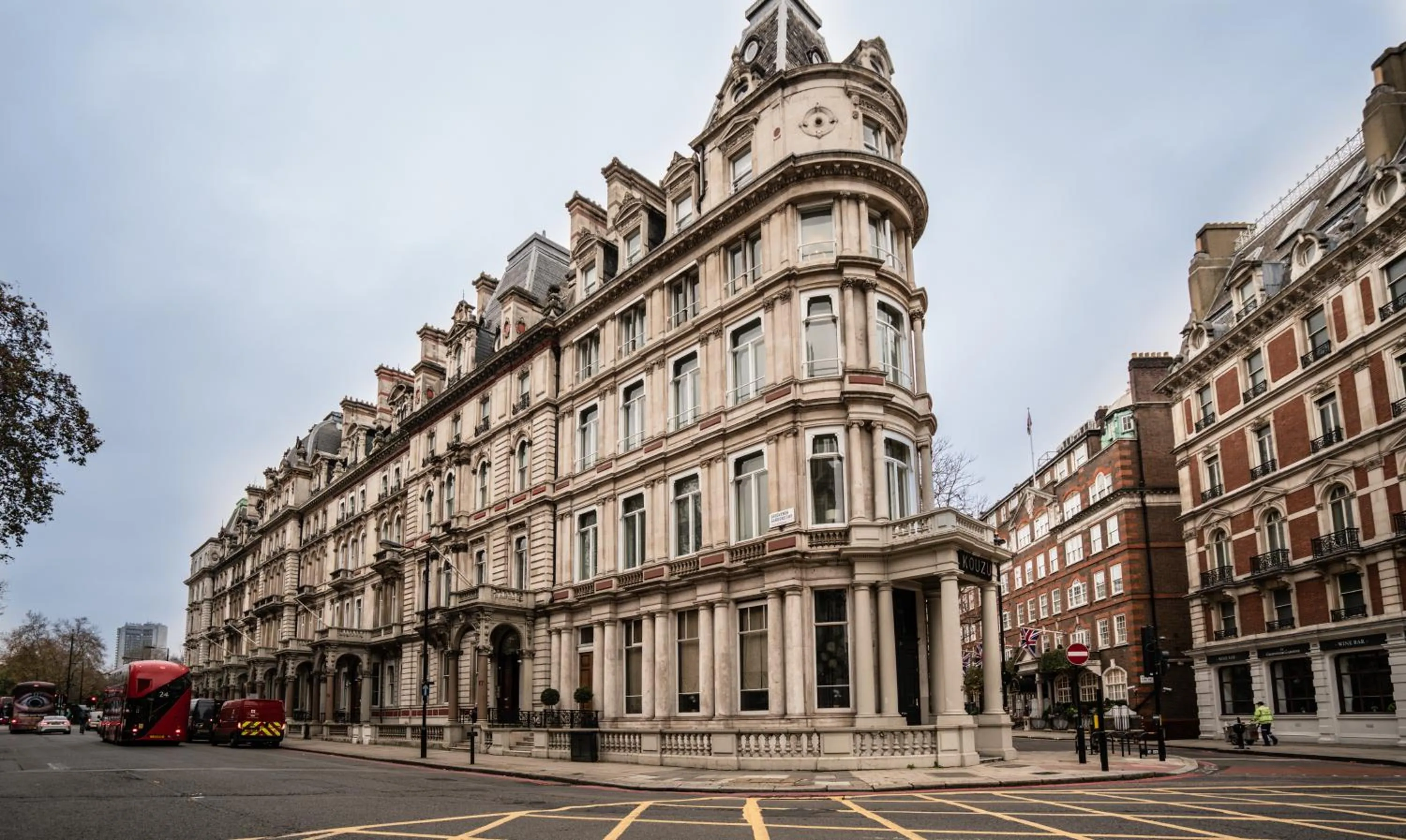 Property building in Grosvenor Gardens by CAPITAL
