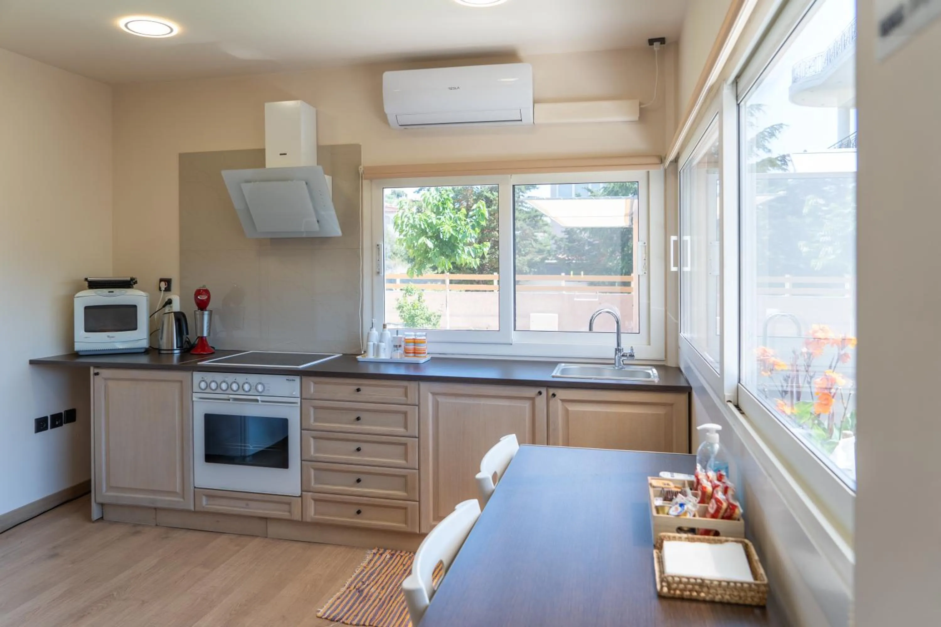 Kitchen or kitchenette in Modular Bungalows With Heated Pool Artemis Greece