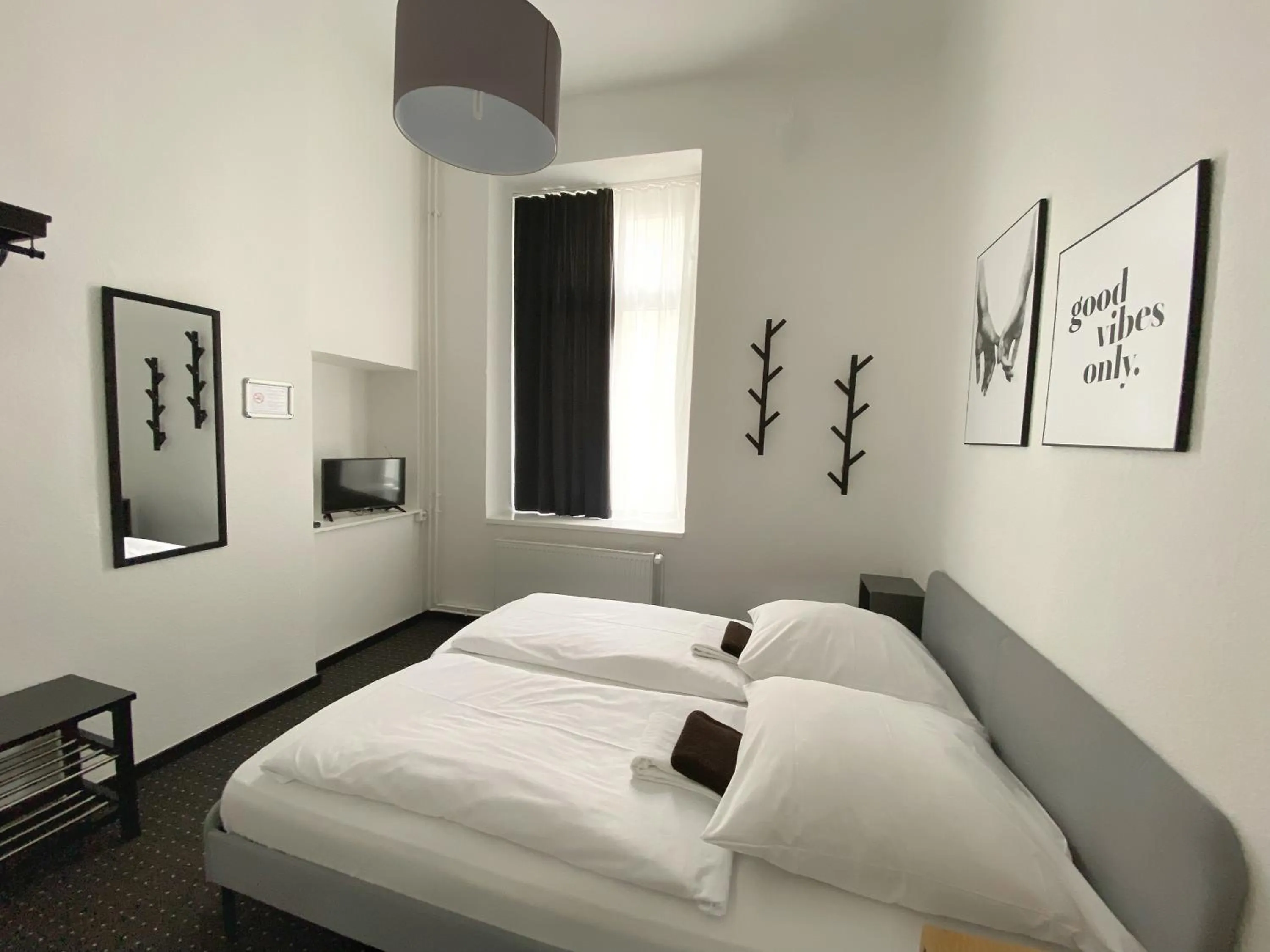 Photo of the whole room, Bed in Hotel AVAlex