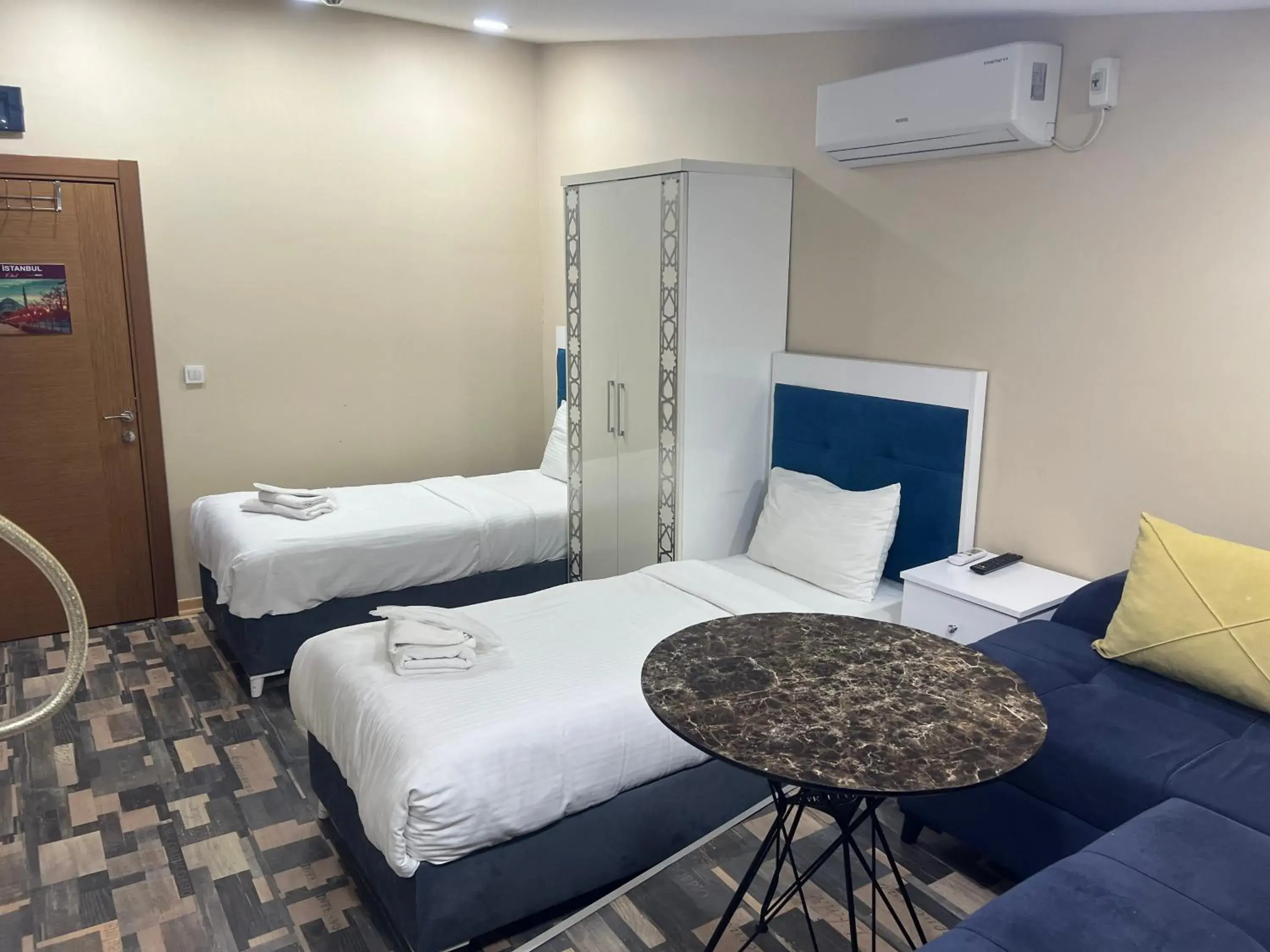 Deluxe Double or Twin Room with Balcony in King Istanbul Hotel Deluxe Double or Twin Room with Balcony in King Istanbul Hotel