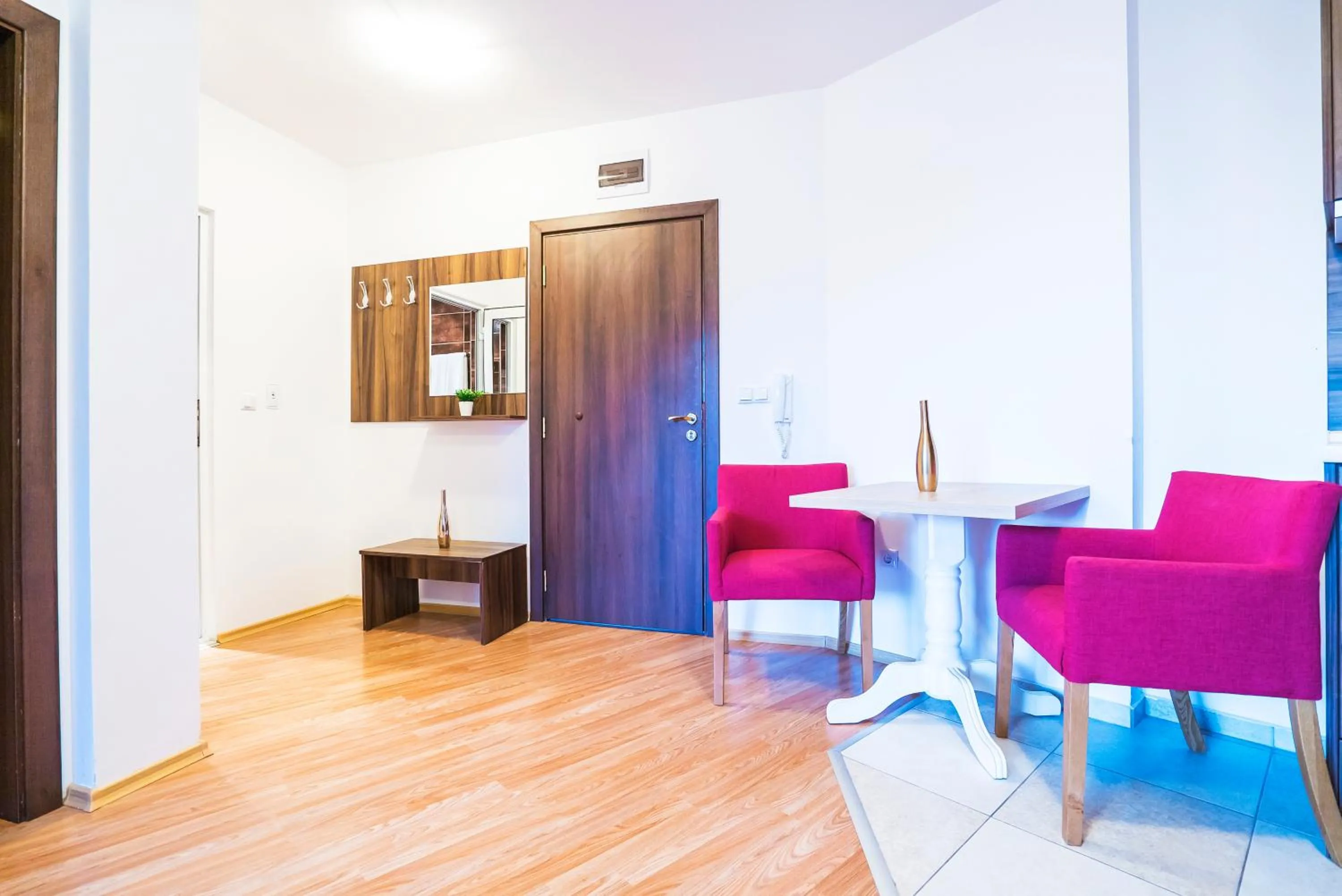 Kitchen or kitchenette in Admiral Plaza Hotel