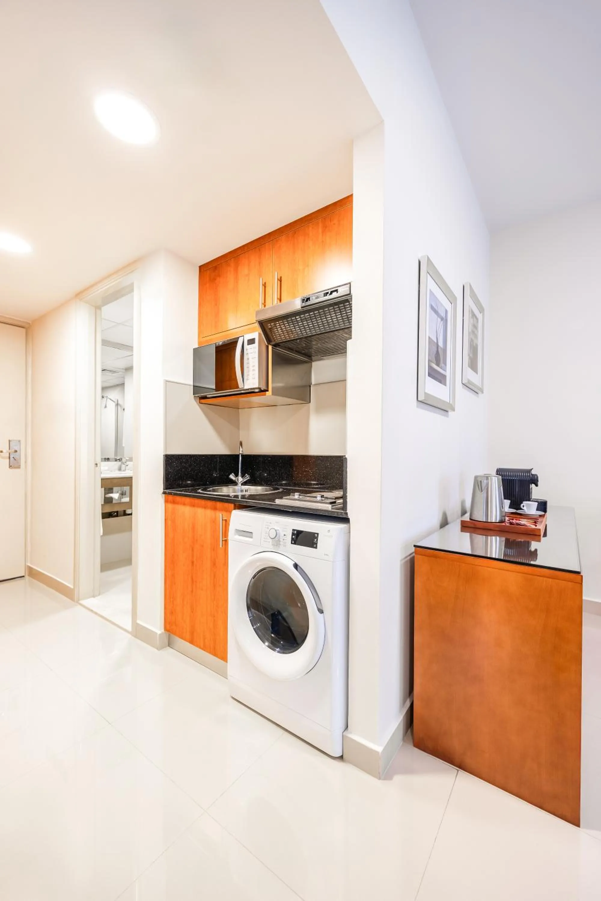 Kitchen or kitchenette in Golden Sands Hotel Apartments