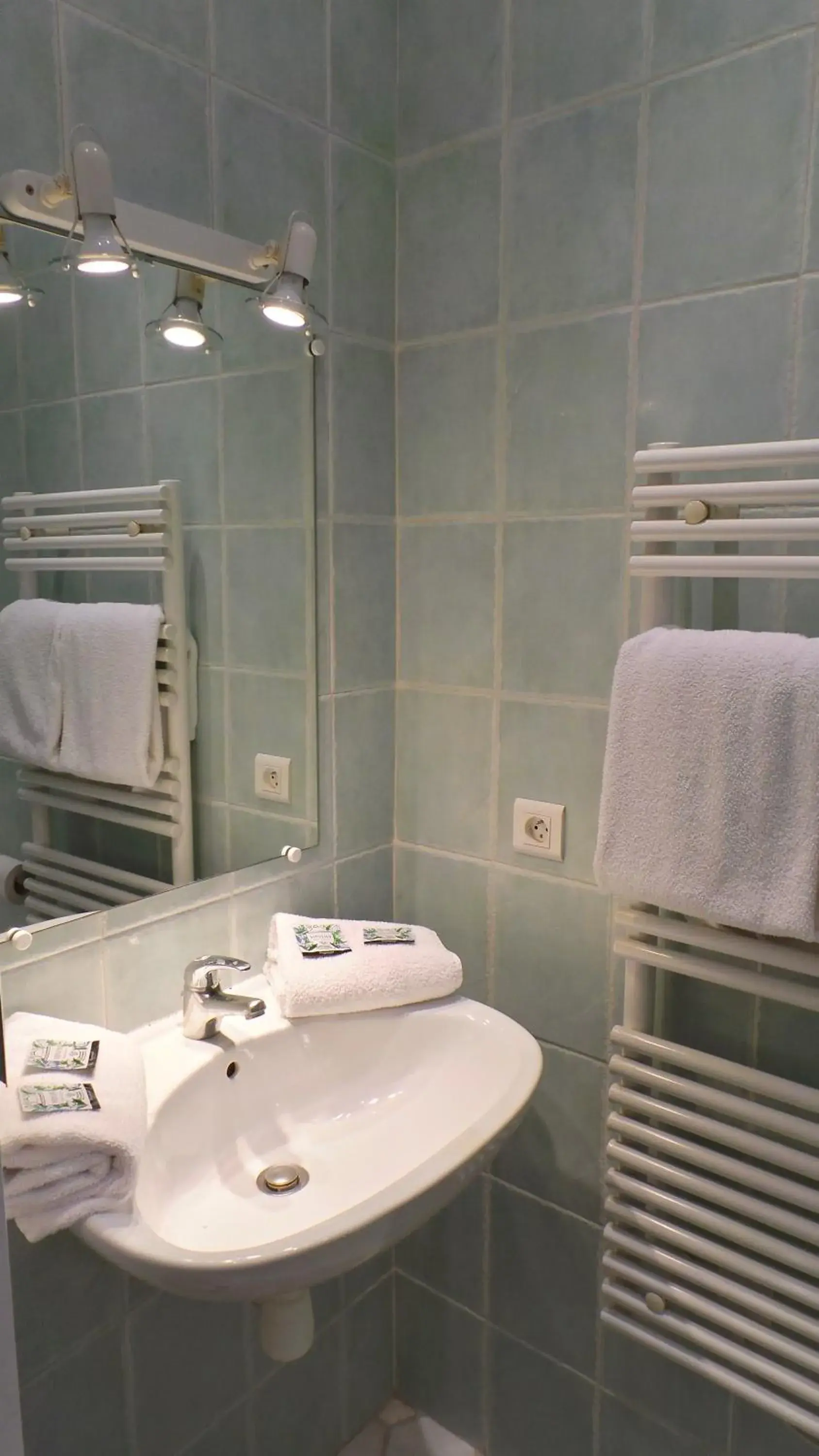 Apartment with Balcony - single occupancy in Hotel Relais Du Postillon Apartment with Balcony - single occupancy in Hotel Relais Du Postillon