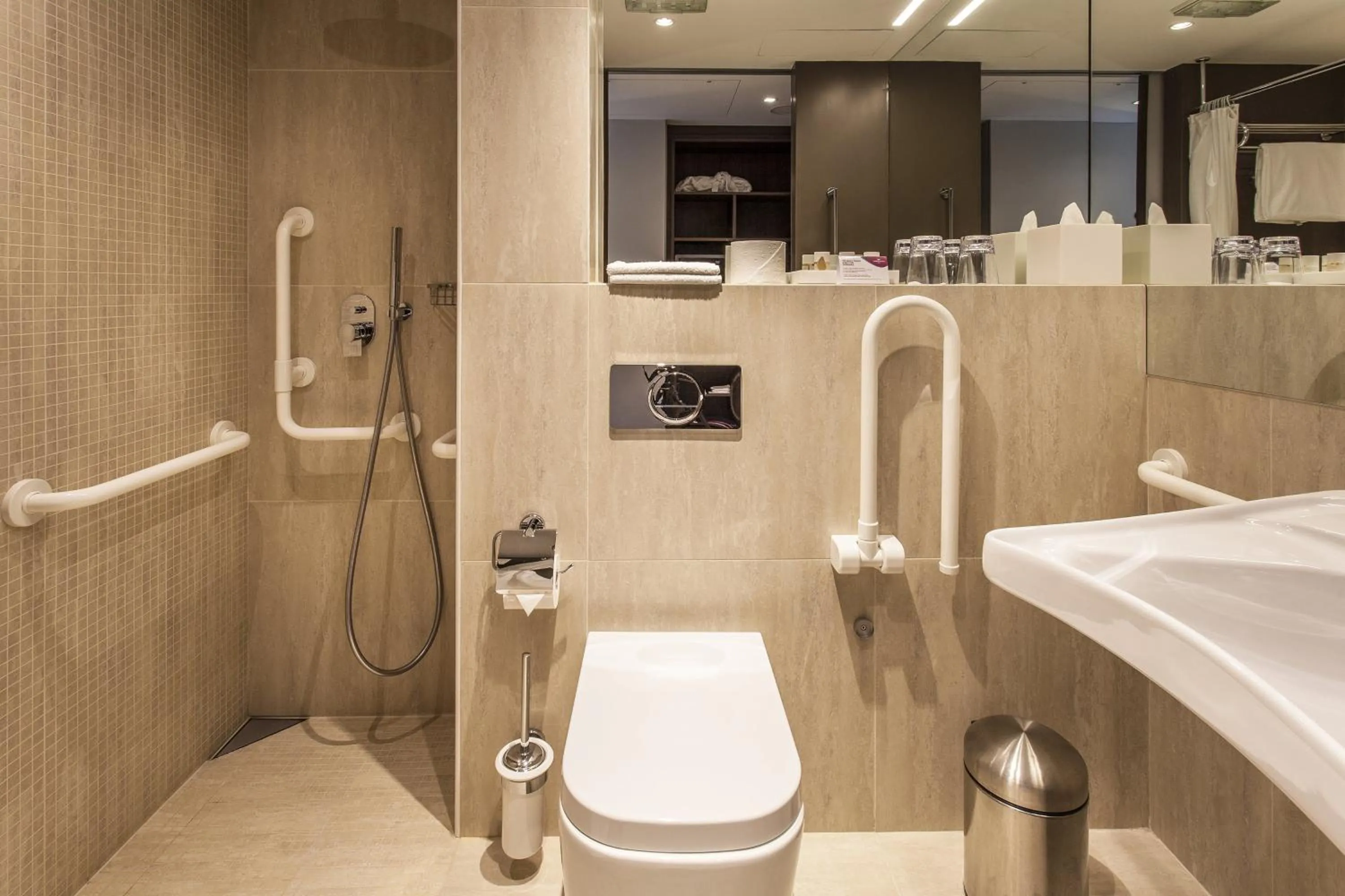 Bathroom in Crowne Plaza Geneva by IHG