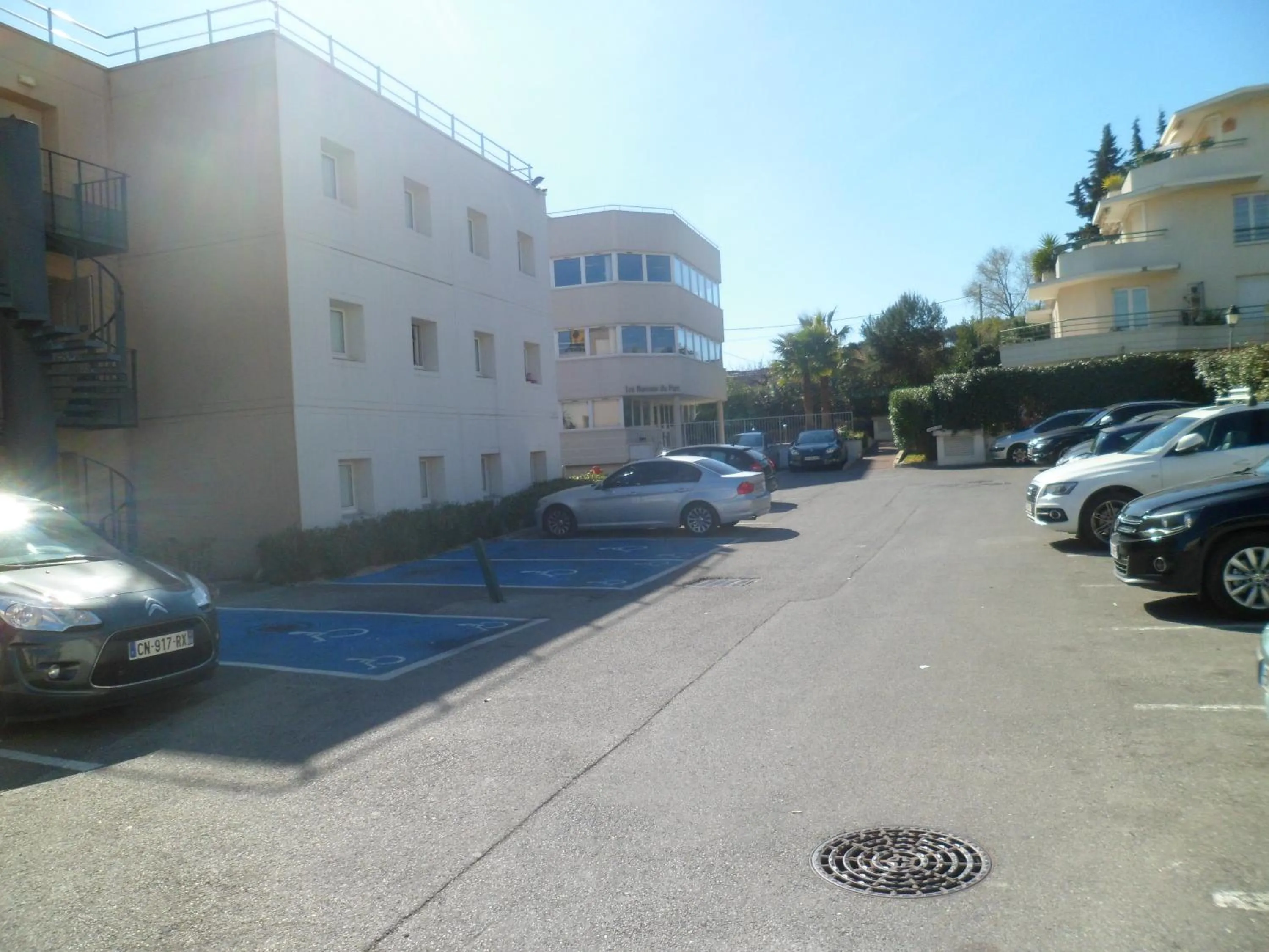Property building in hotelF1 Villeneuve Loubet