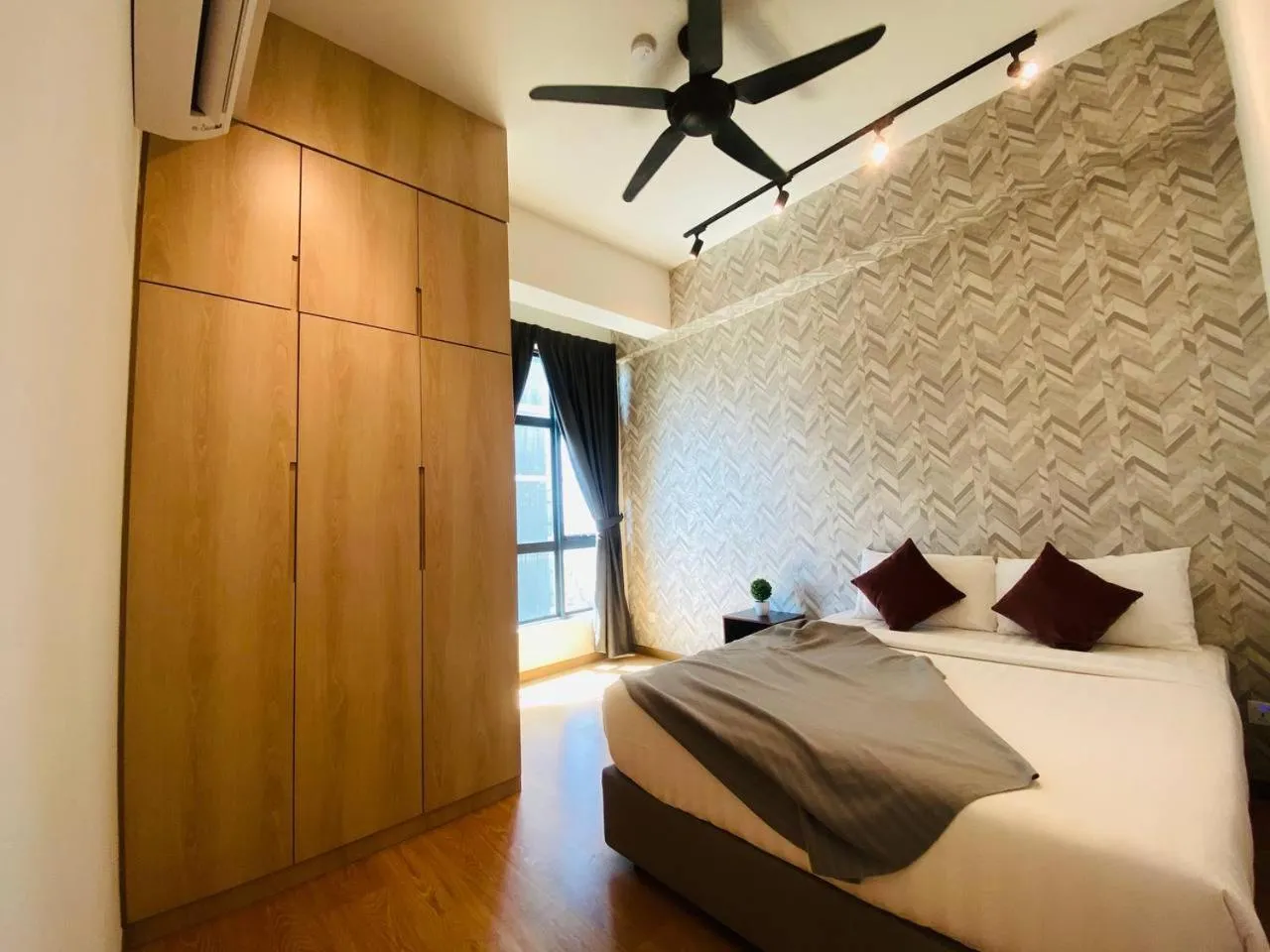 Bedroom, Bed in Kuantan Imperium by Glex