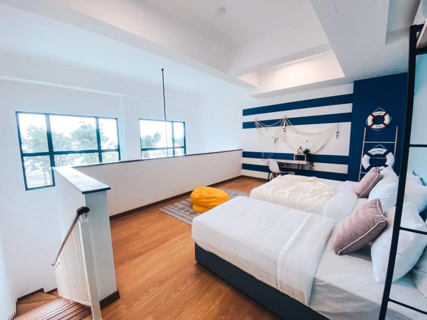 Bedroom, Bed in Kuantan Imperium by Glex