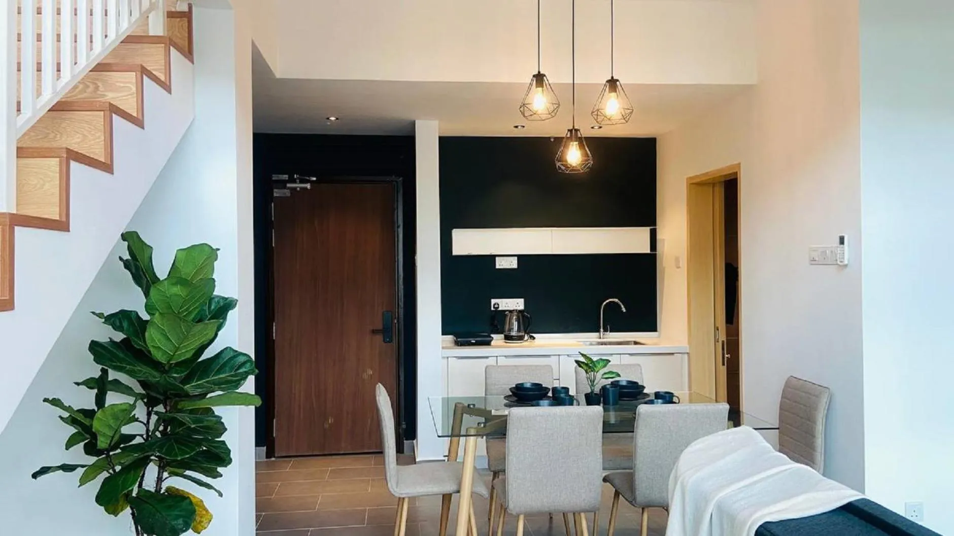 Dining area in Kuantan Imperium by Glex