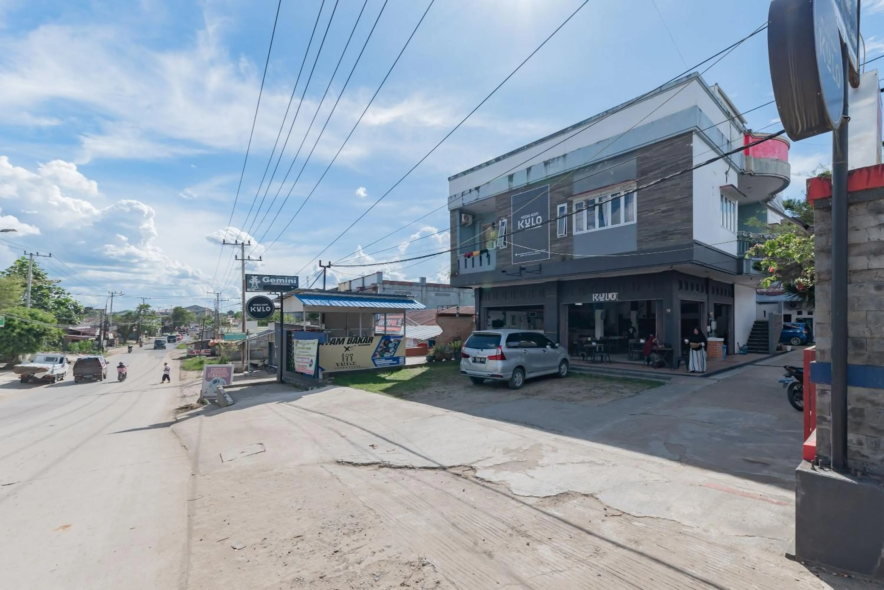 Property building in RedDoorz near GOR Sempaja Samarinda